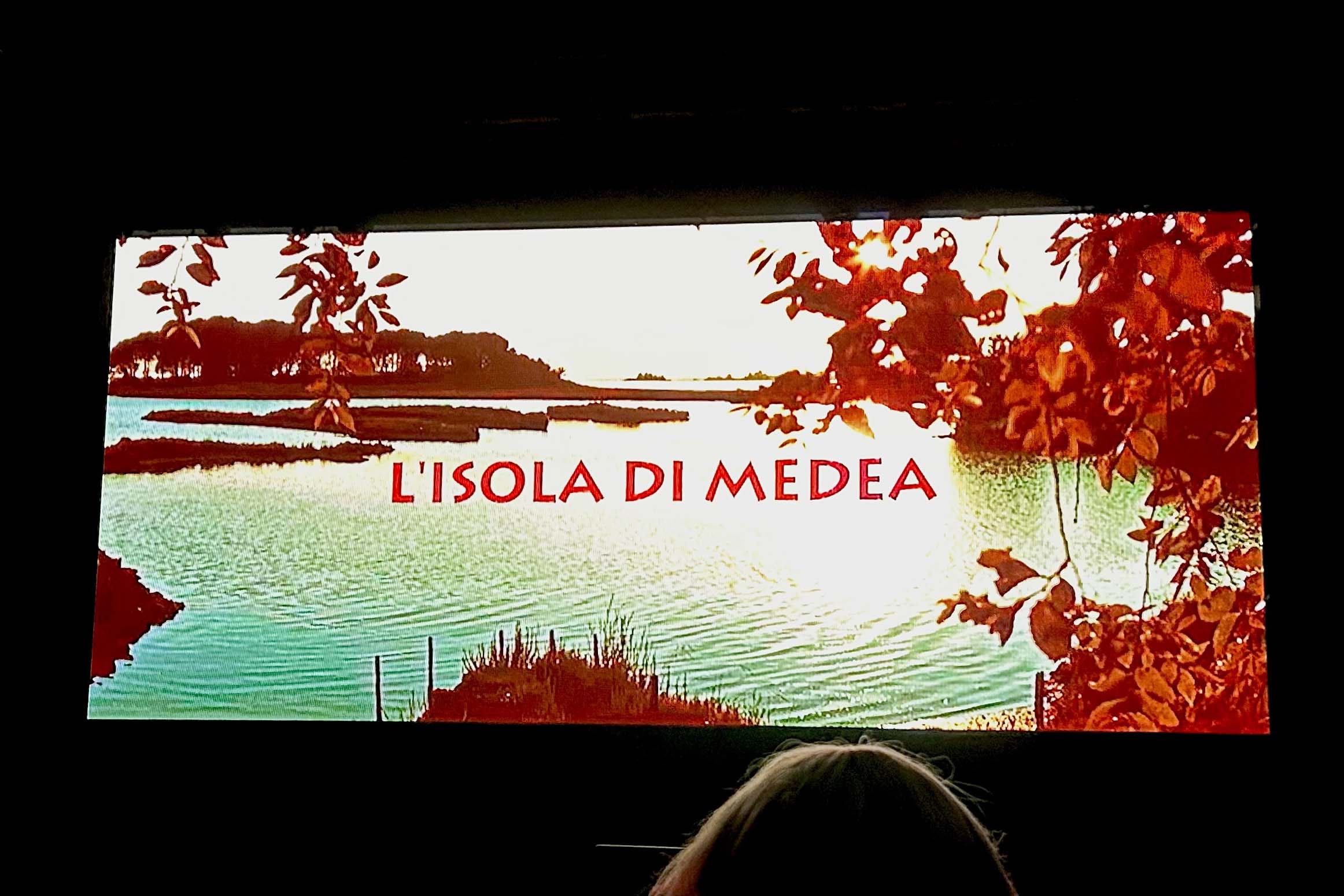 Scena del documentario “L'isola di Medea”