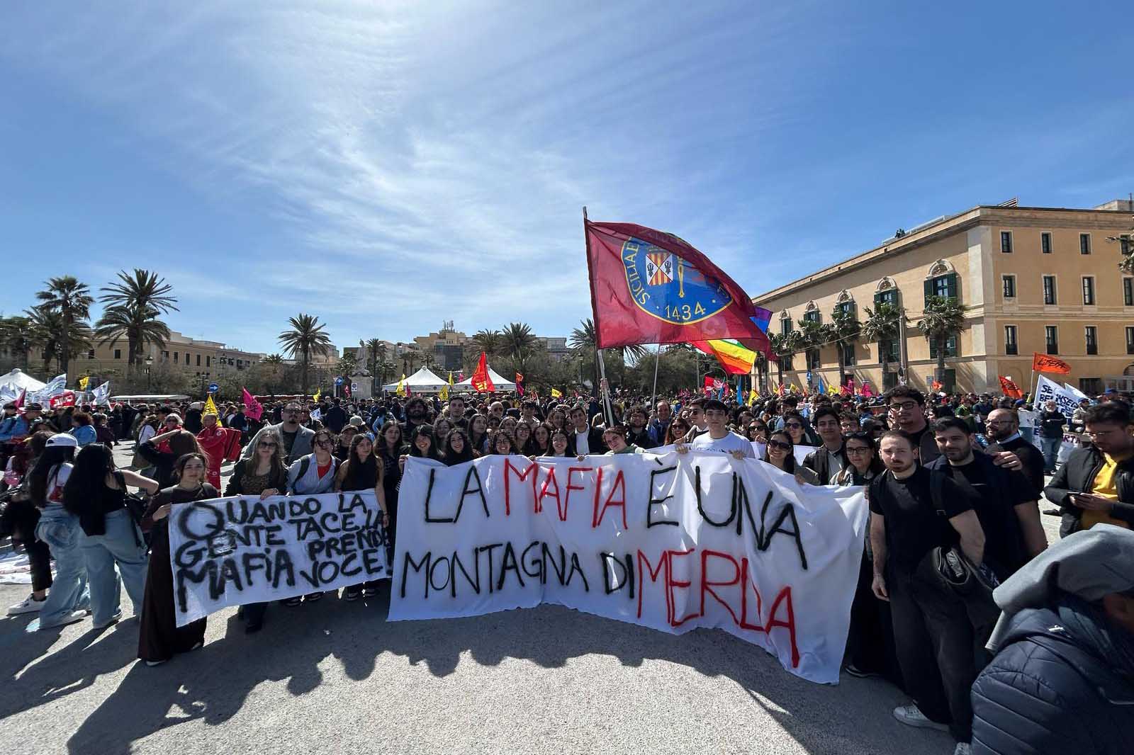 Studentesse e studenti di Unict alla Giornata della Memoria e dell'Impegno in ricordo delle vittime innocenti delle mafie