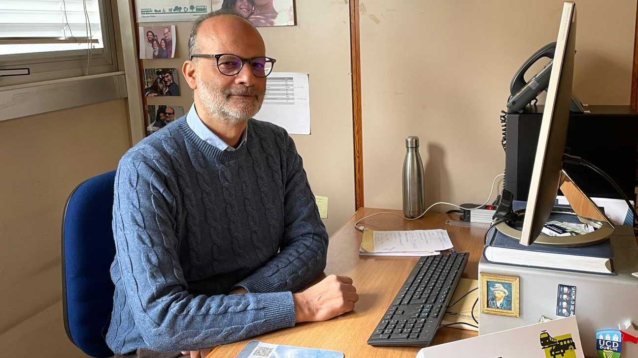 Il prof. Giuseppe Inturri