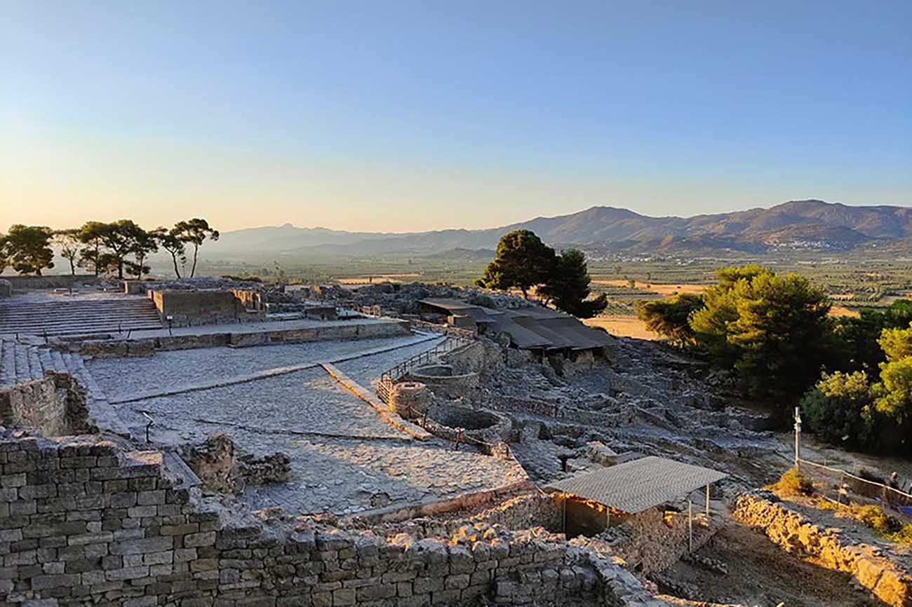 Muro neolitico del palazzo minoico di Festòs