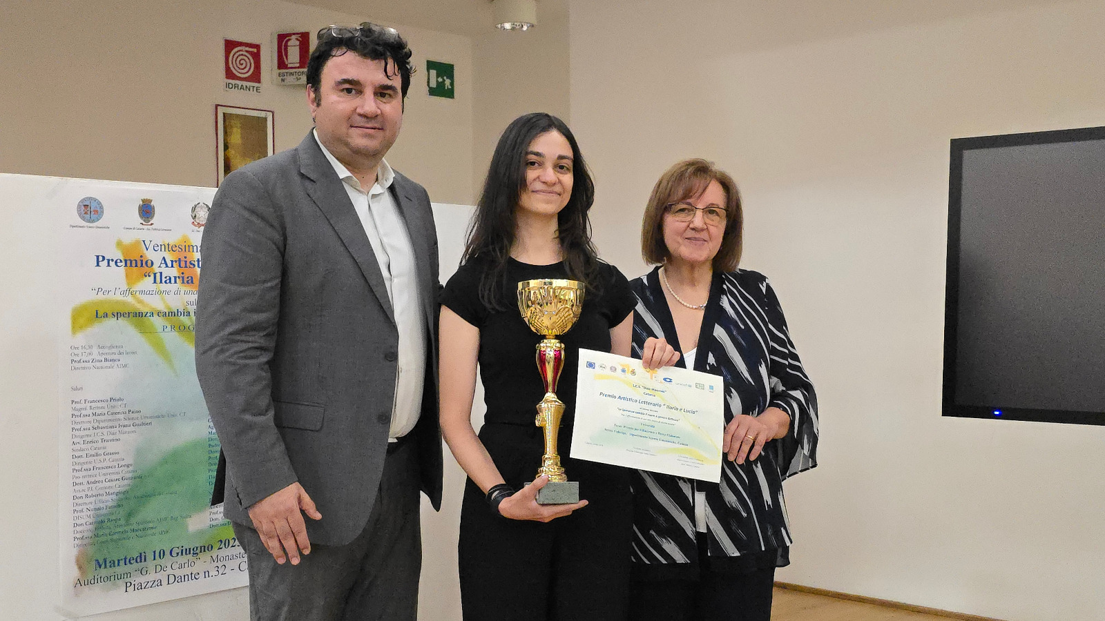 In foto Federica Sciuto, premiata per la sezione Racconto