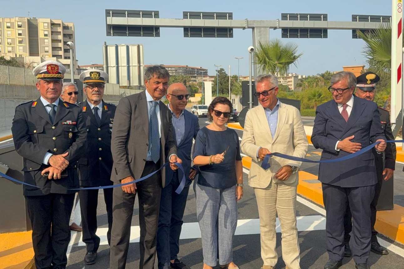 Un momento della cerimonia di inaugurazione