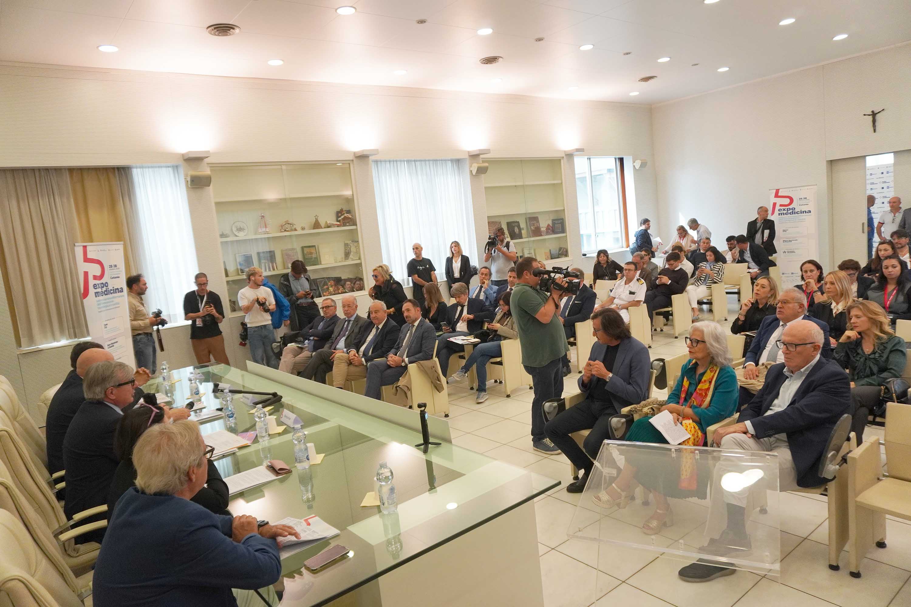 Un momento della conferenza stampa