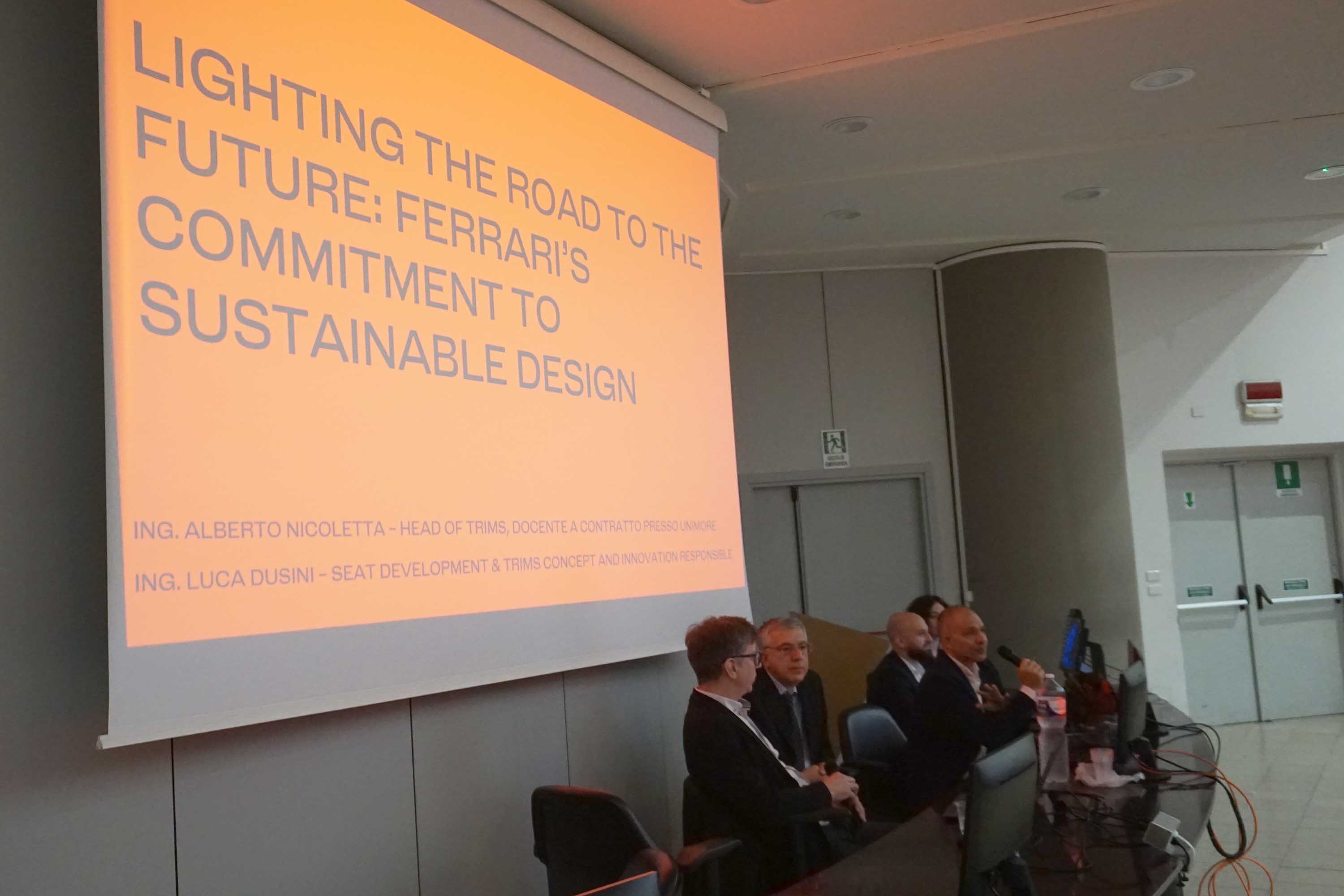 Un momento dell'intervento dell'ingegnere Alberto Nicoletta