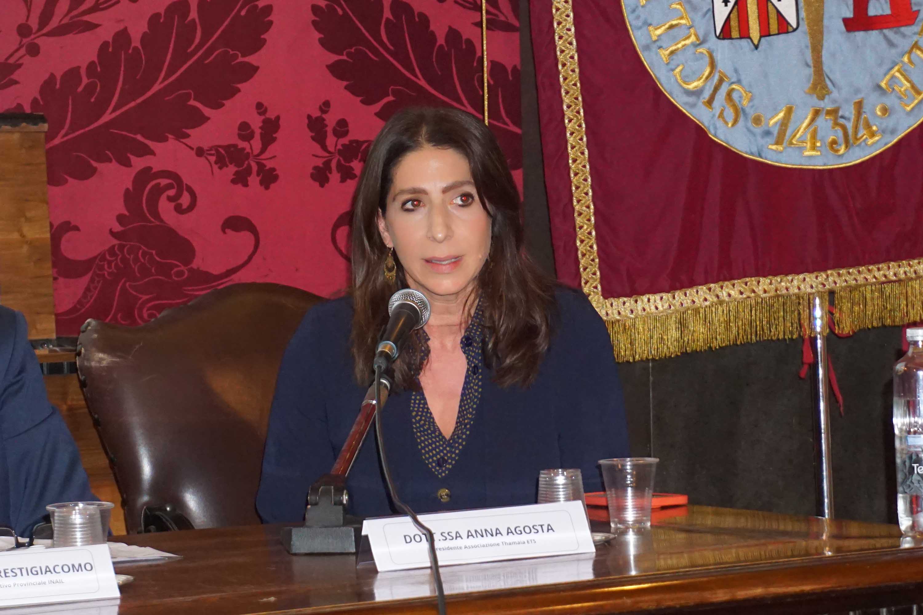 Un momento dell'intervento della dott.ssa Anna Agosta