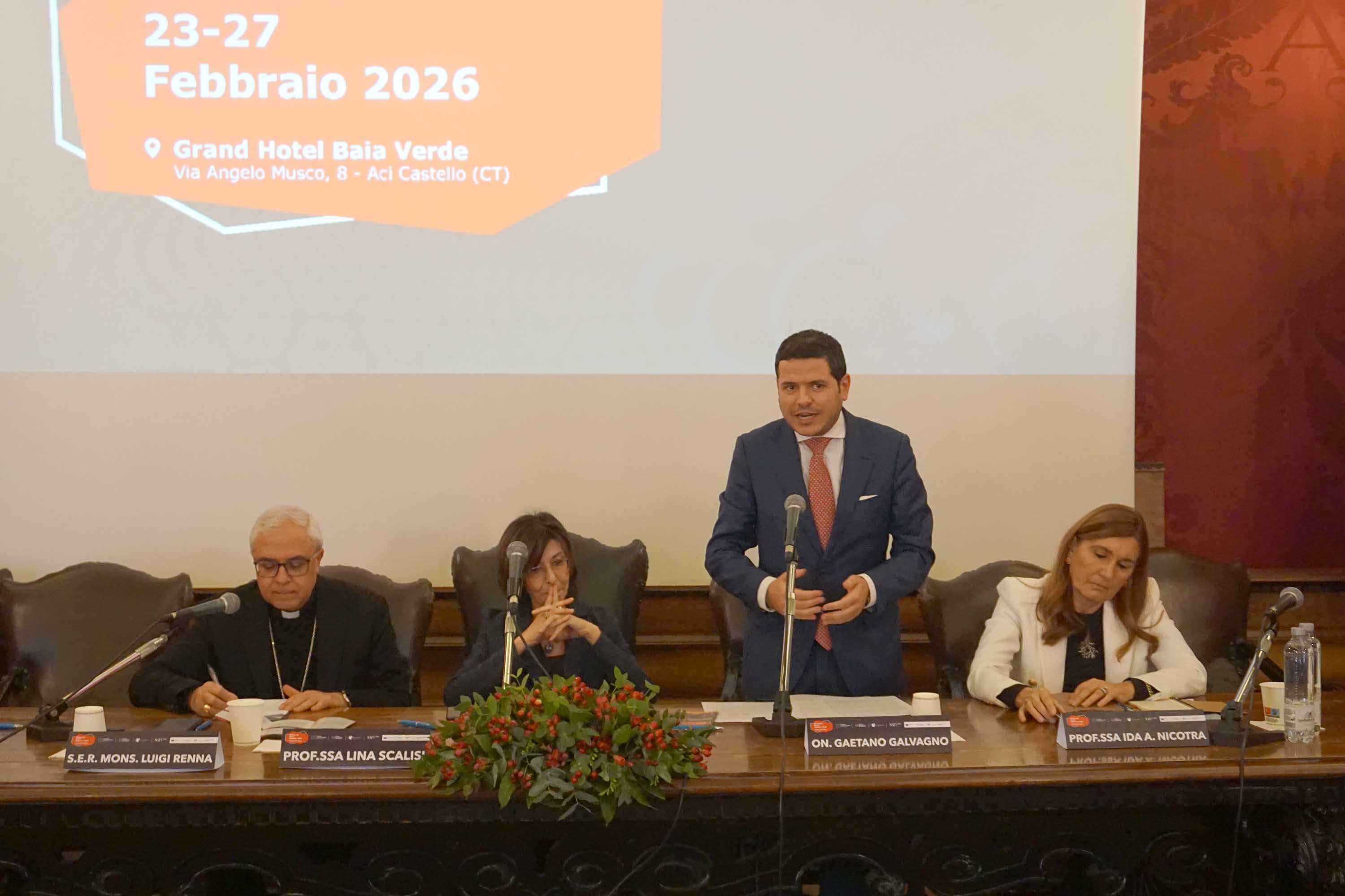 Un momento dell'intervento del presidente dell'Ars, Gaetano Galvagno