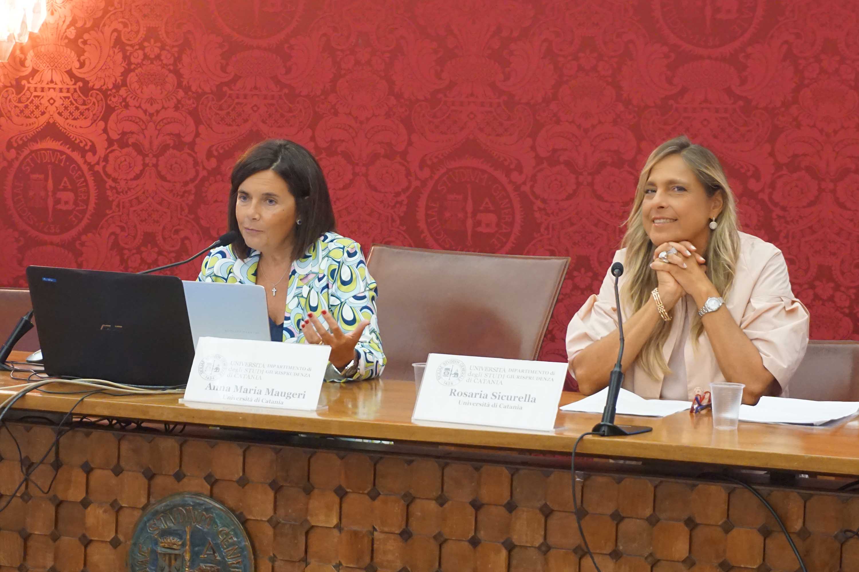 Le docenti Anna Maria Maugeri e Rosaria Sicurella