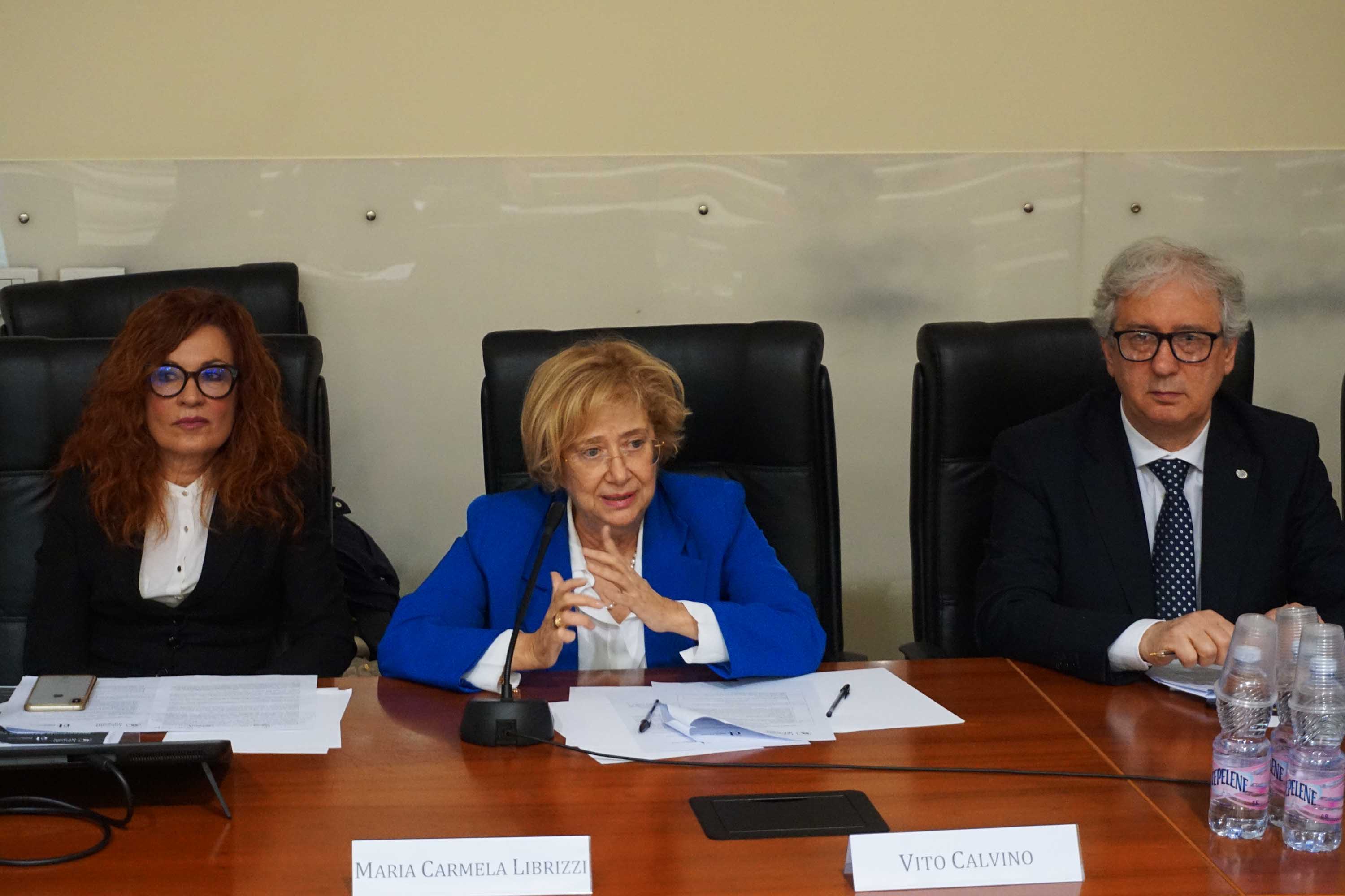 la docente Pinella Di Gregorio, il prefetto Maria Carmela Librizzi e Giuseppe Ciulla