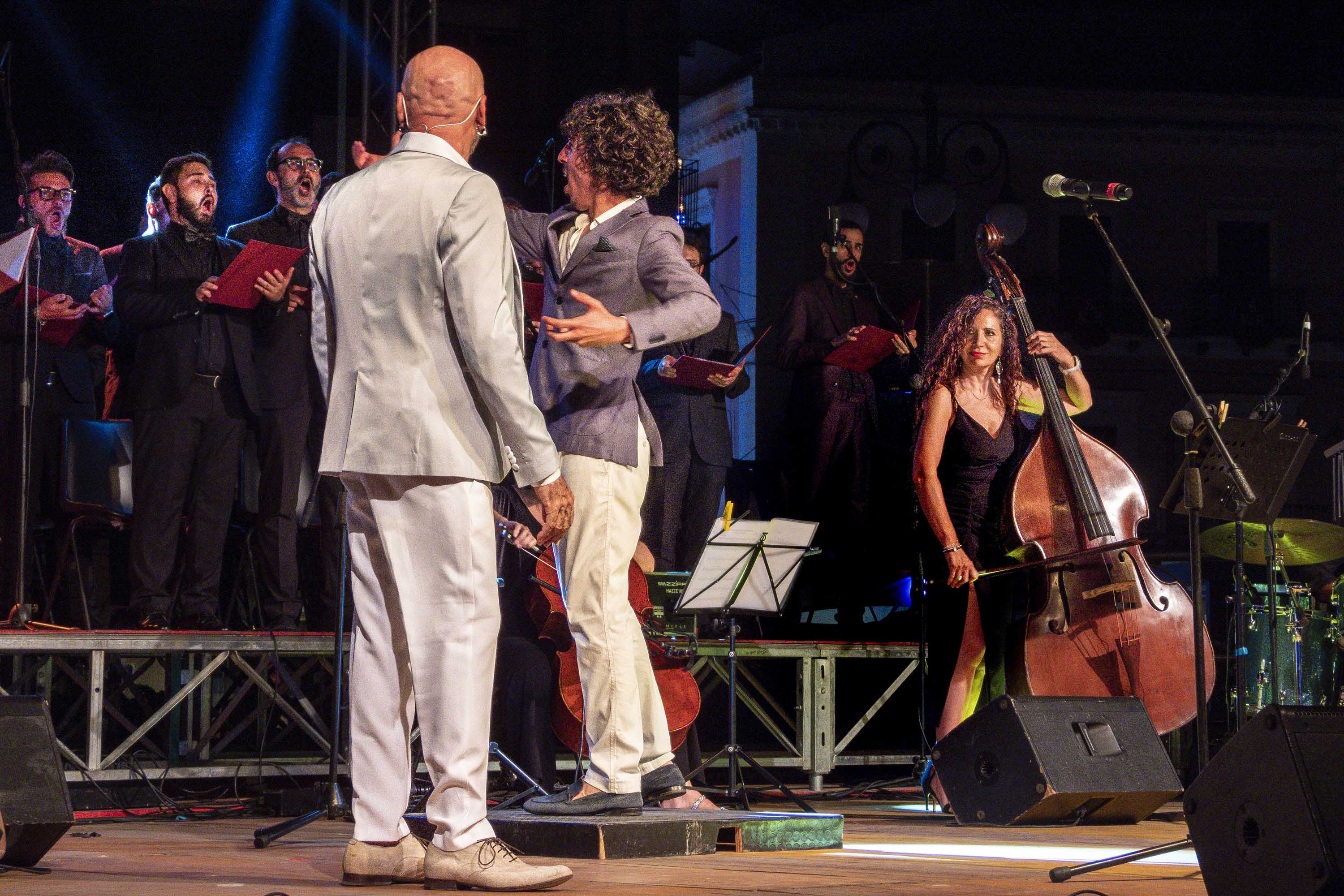 Patrizia Privitera insieme con Mario Venuti e Francesco Costa