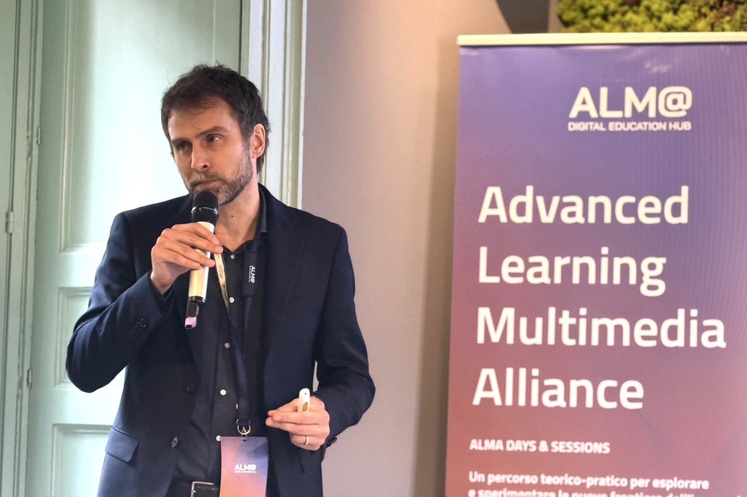 Un momento dell’intervento di Francesco Fabbro