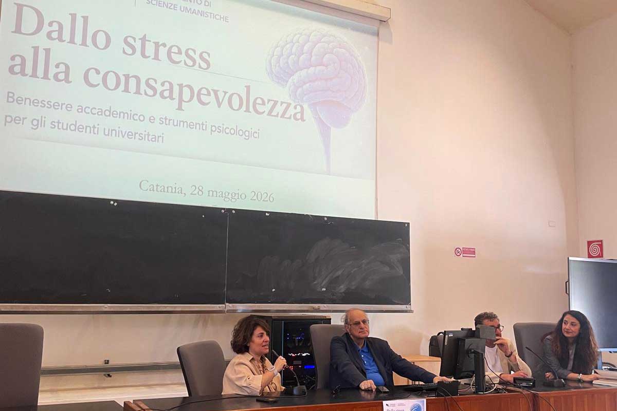 Un momento dell'intervento della prof.ssa Stefania Rimini