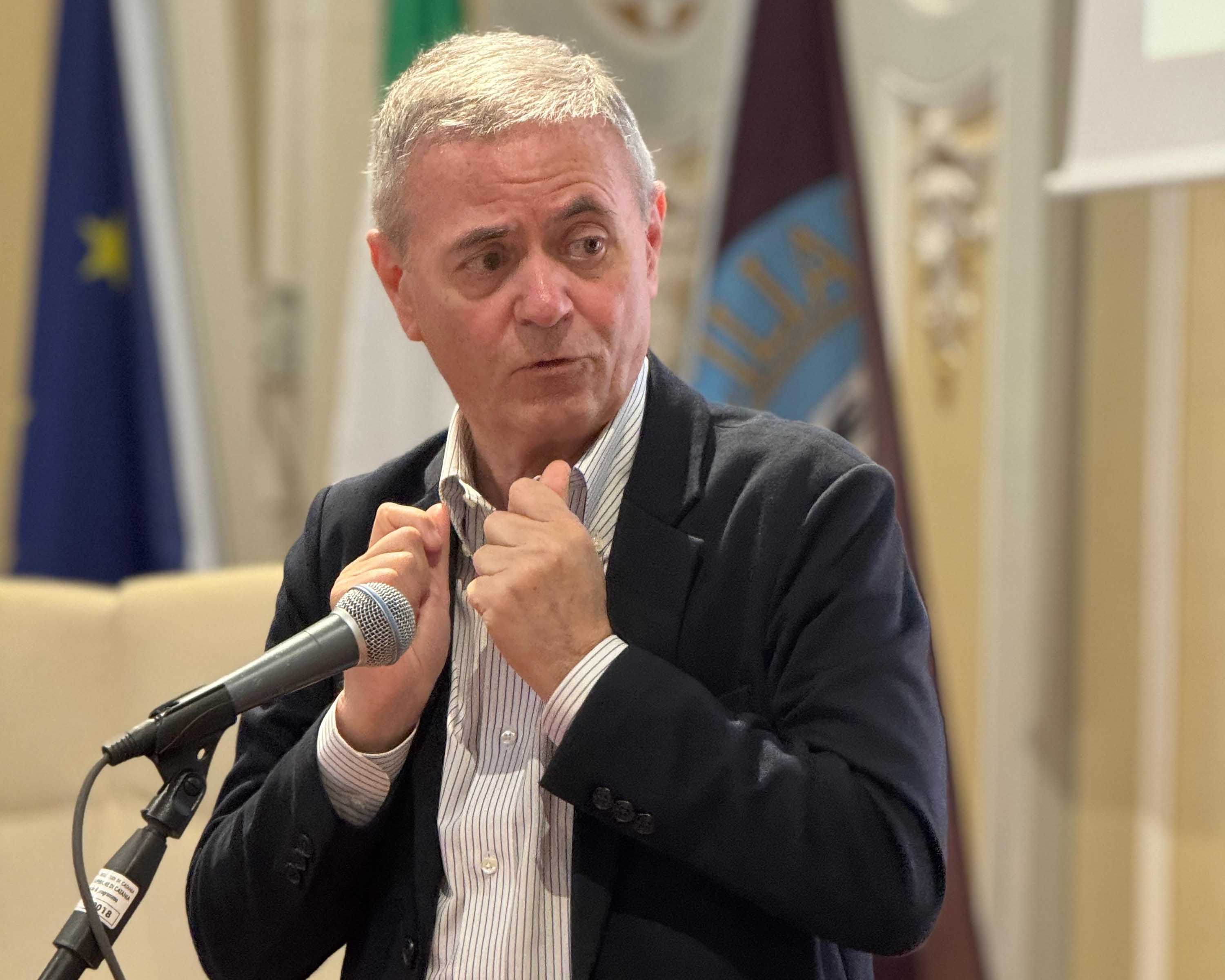 In foto Ezio Mauro