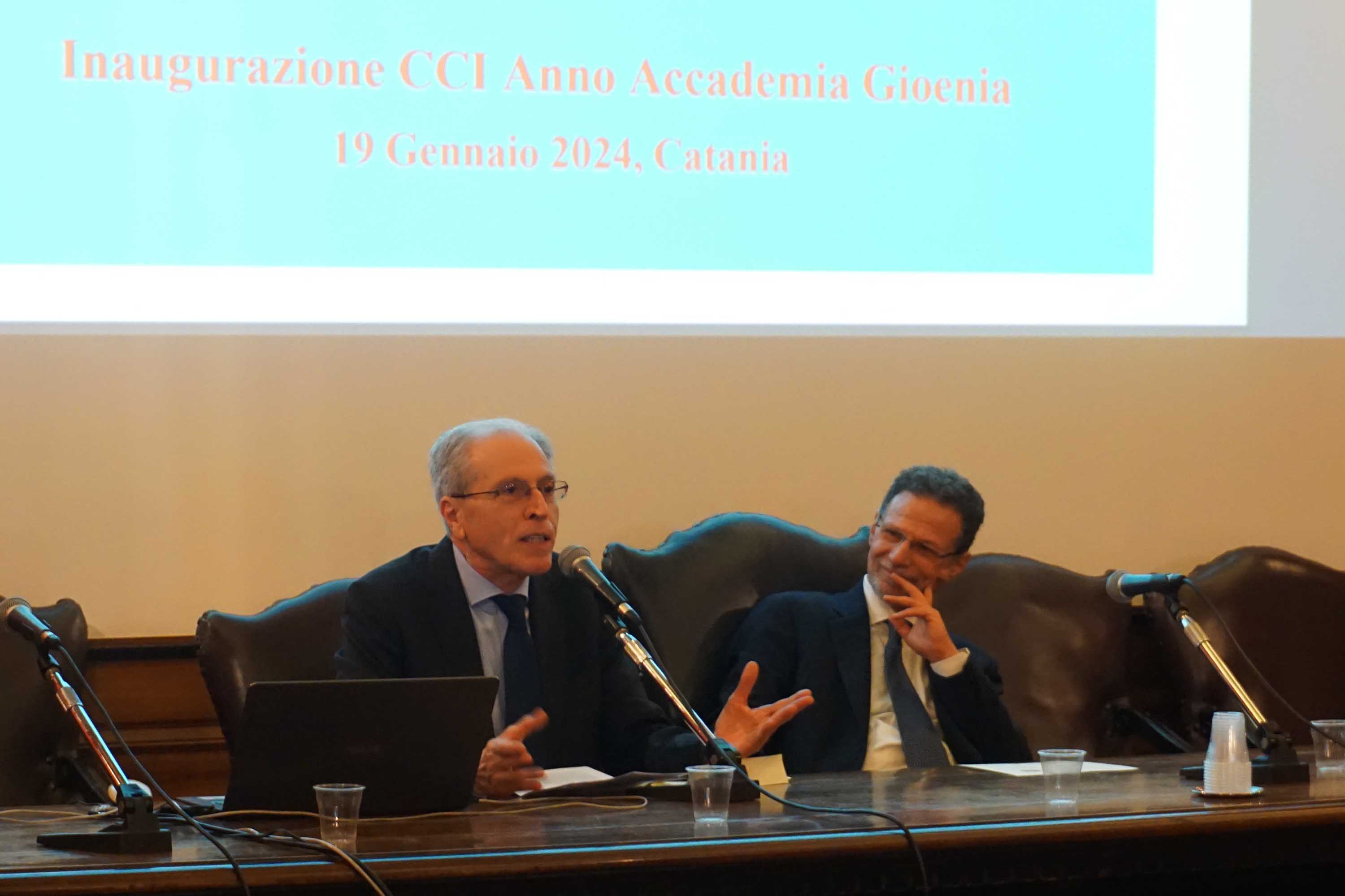 Il presidente dell'Accademia Gioenia, Daniele Condorelli, e il rettore Francesco Priolo