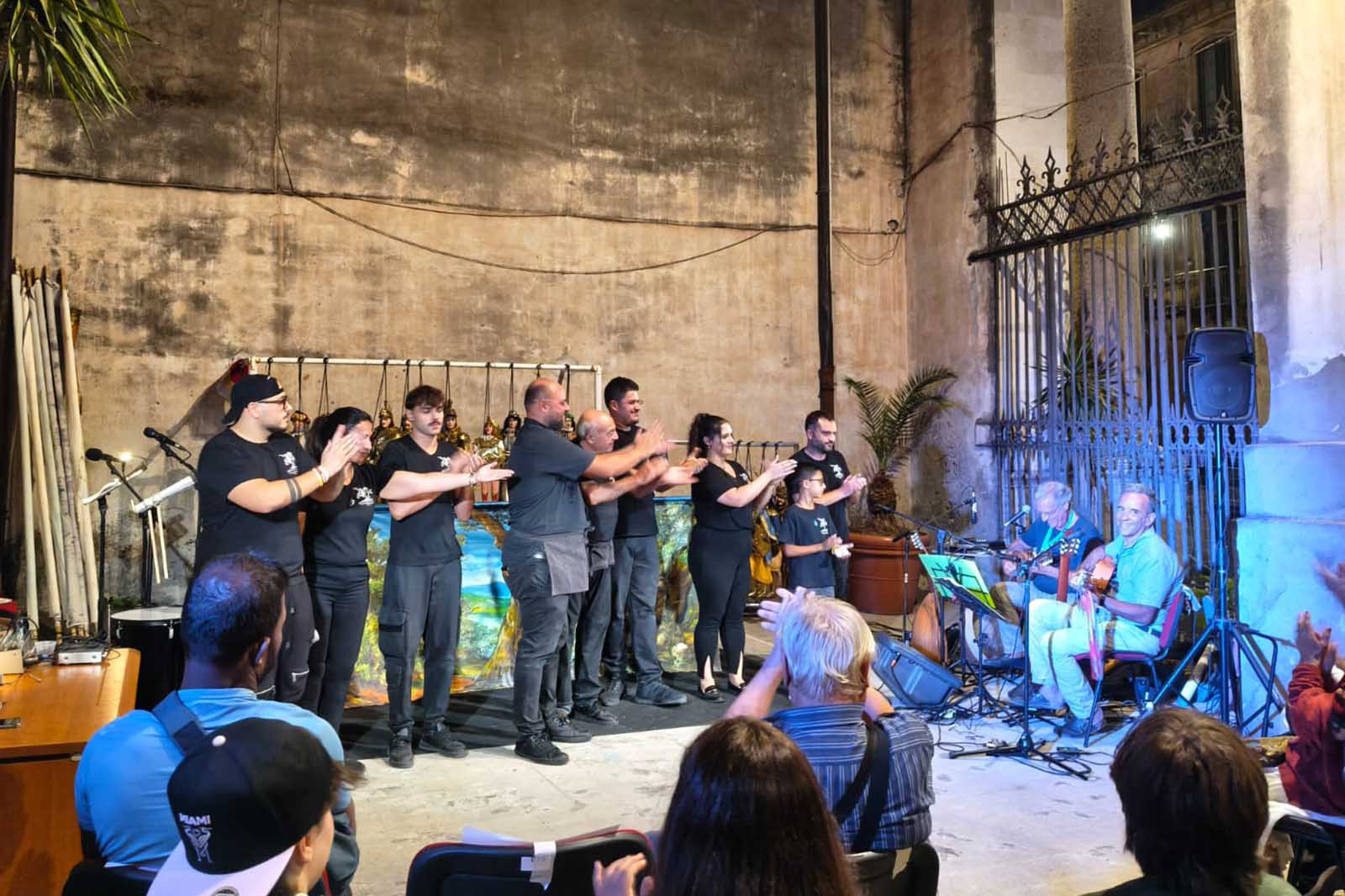 Il momento conclusivo dello spettacolo