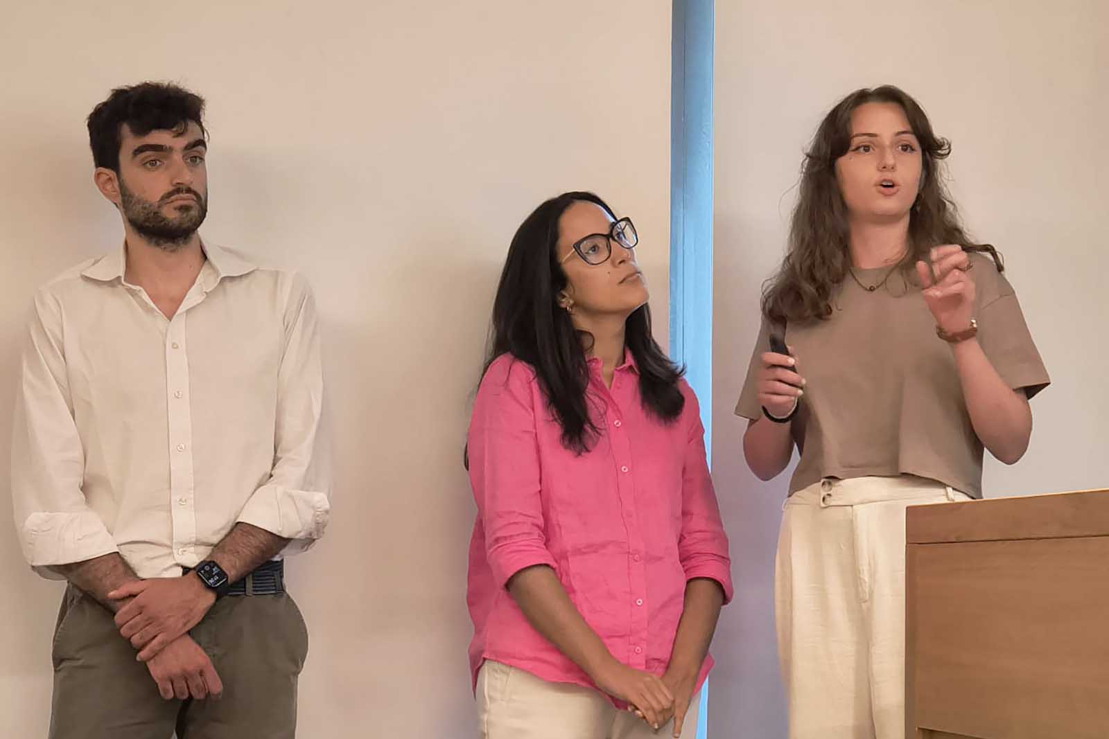 In foto il team che si è aggiudicato il contest: da sinistra gli studenti Federico Ursino, Soumia El Boumlasy e Laura Salomone