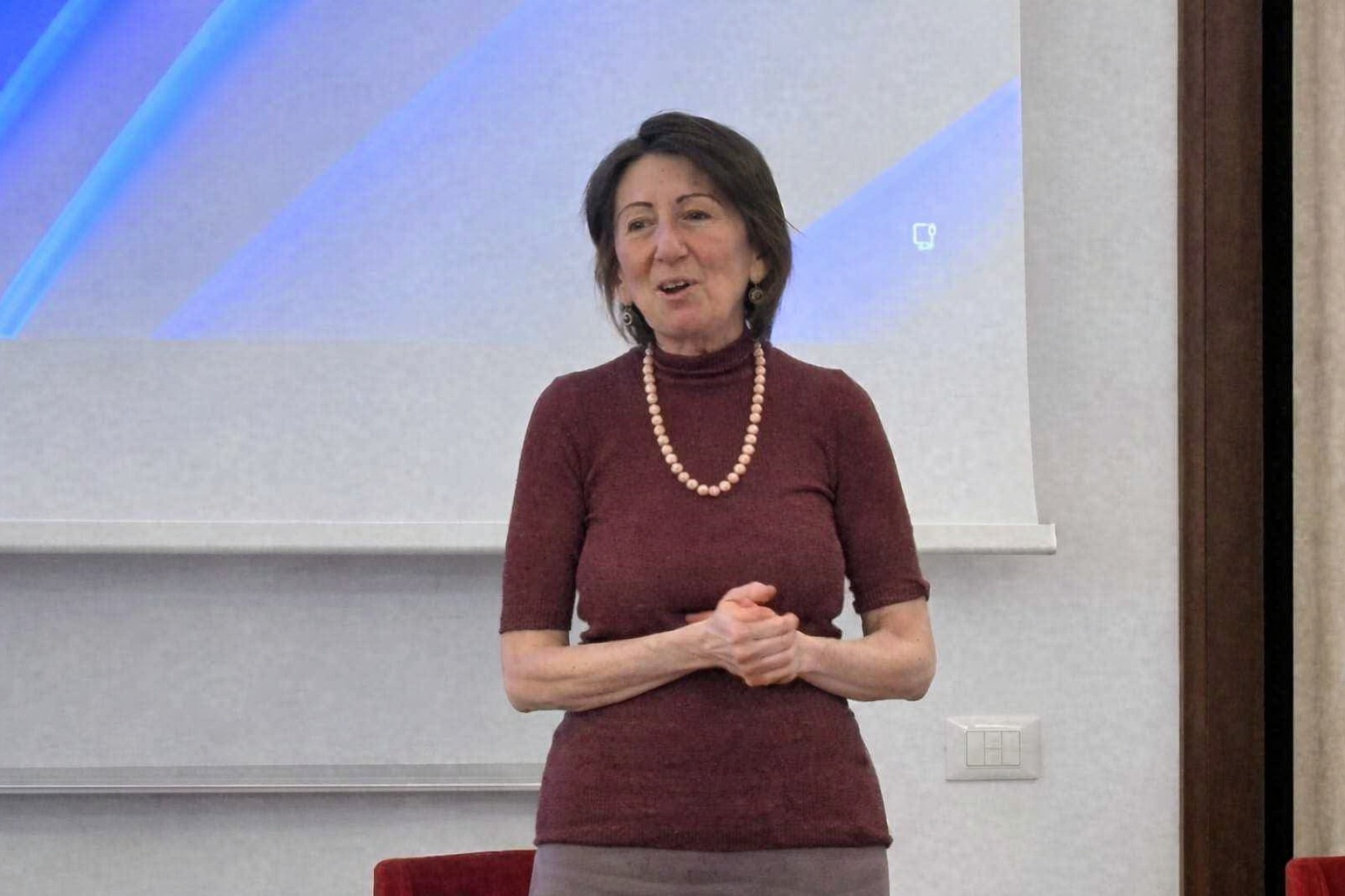 Un momento dell'intervento della prof.ssa Francesca Longo