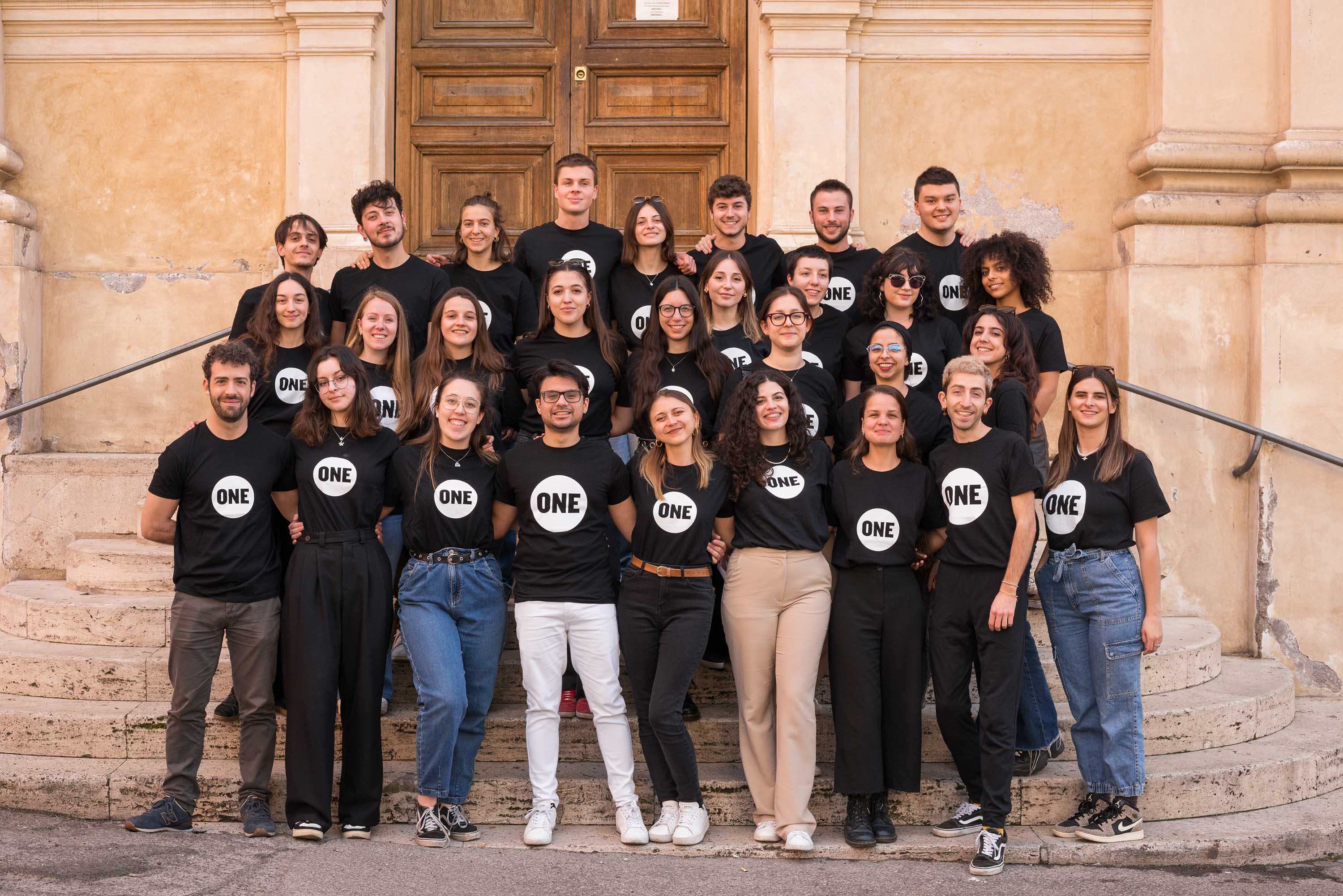 Il gruppo di giovani volontari di The ONE Campaign a Roma