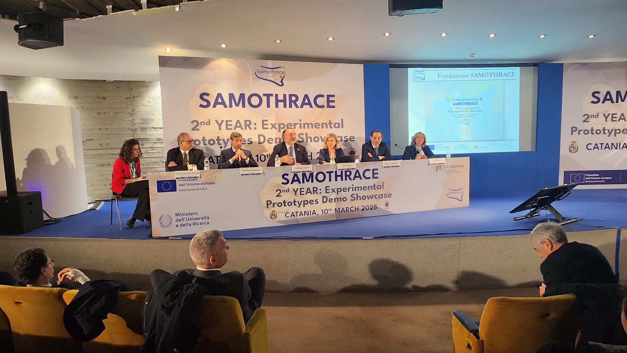 Un momento della tavola rotonda