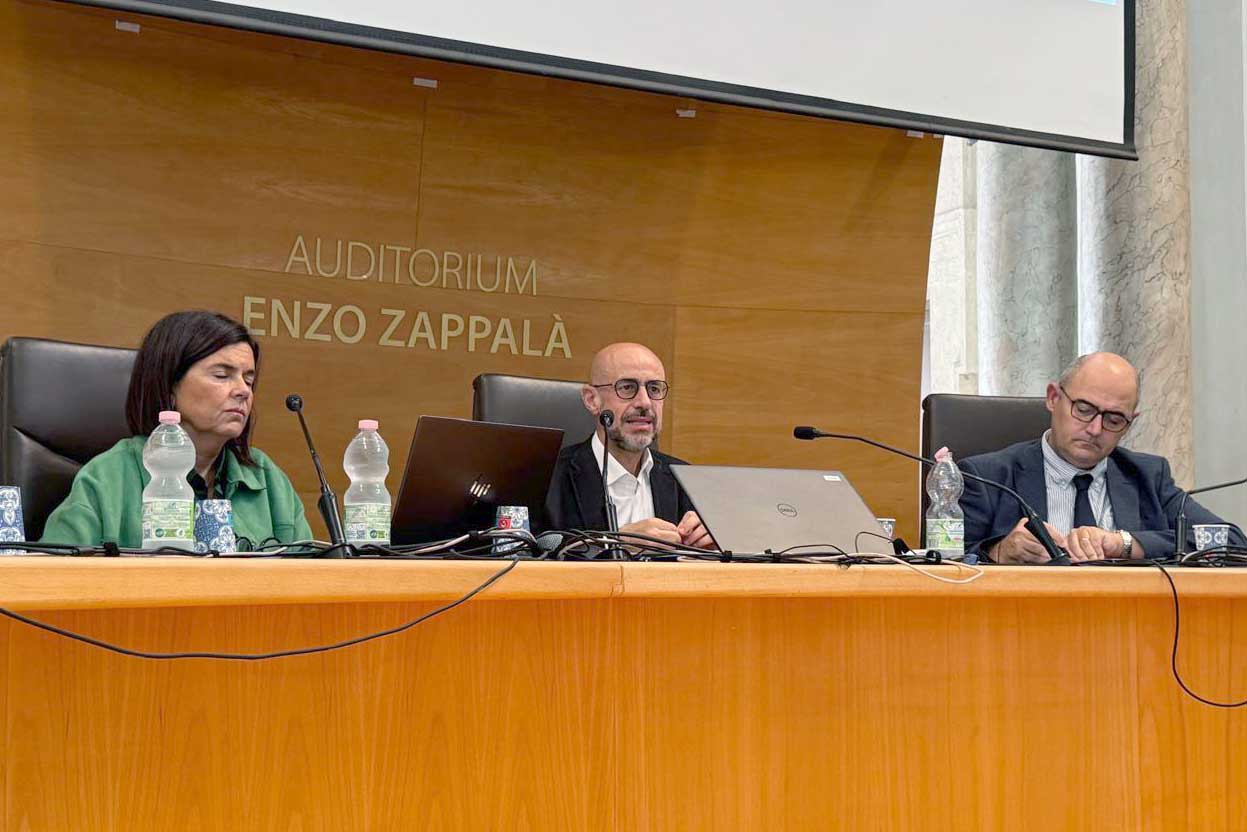 La prof.ssa Anna Maria Maugeri, il giudice Rosario Aitala, il prof. Salvatore Zappalà