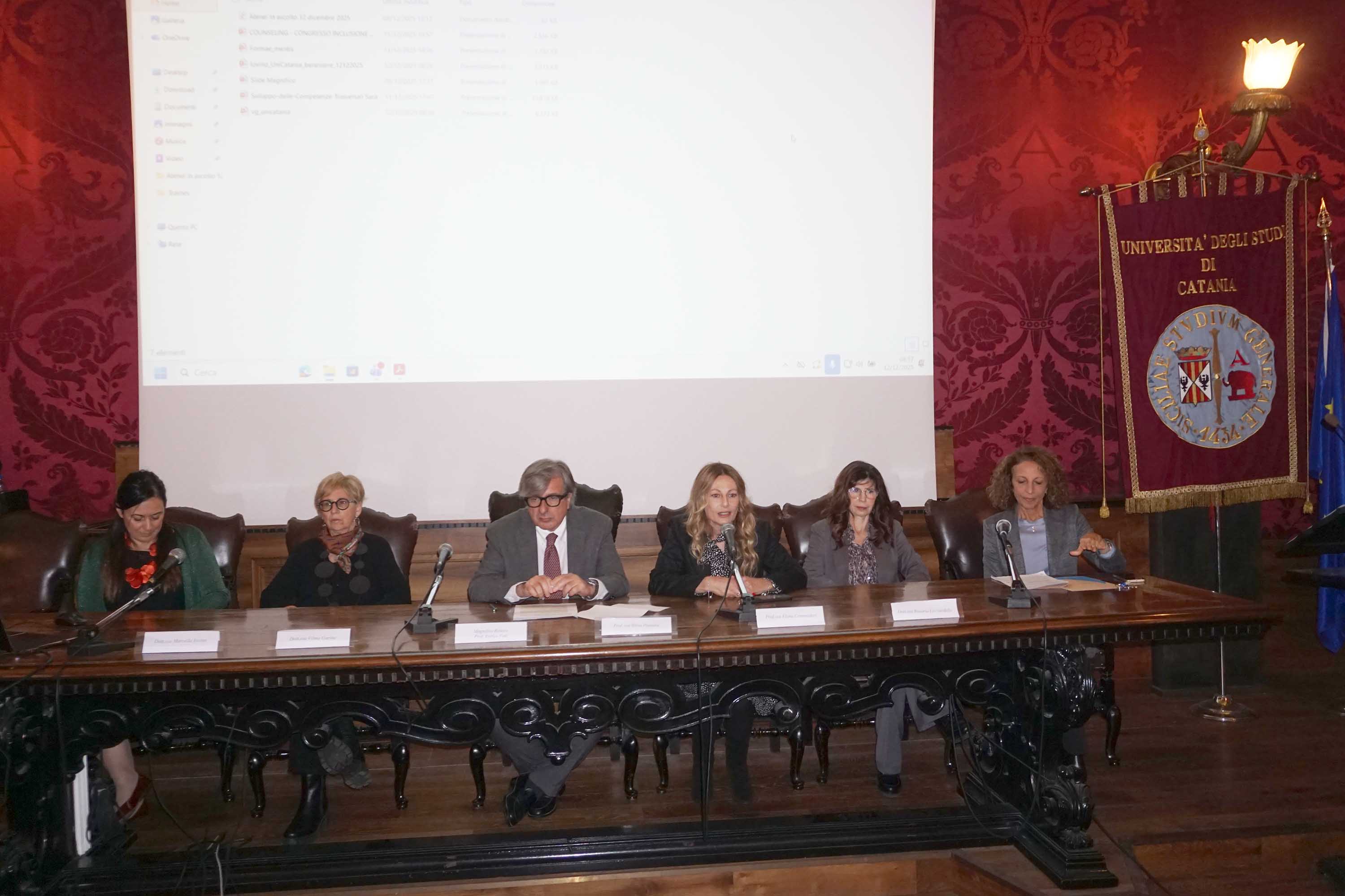 Il tavolo dei relatori