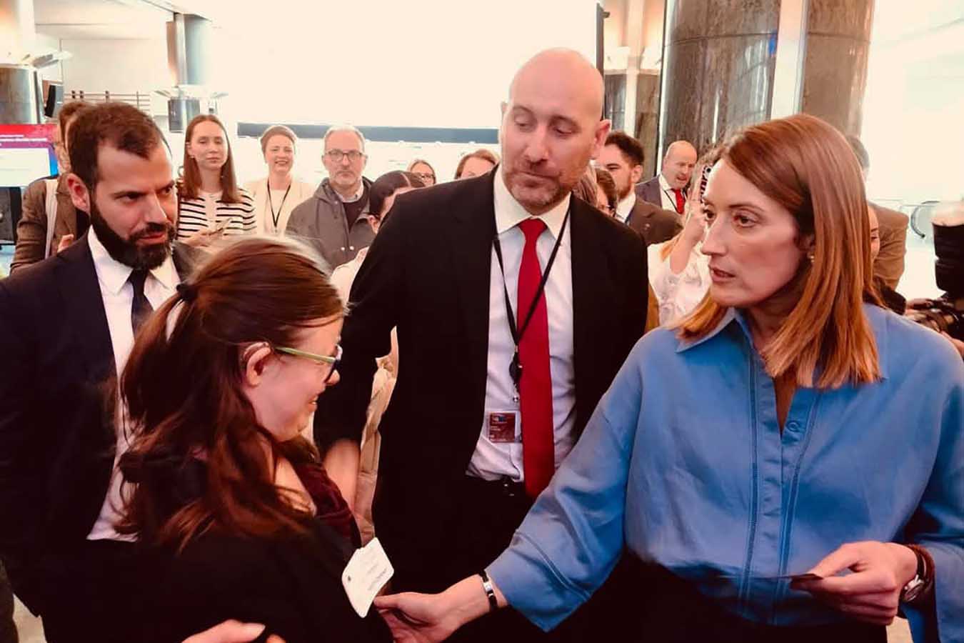 Un momento dell'incontro con Roberta Metsola