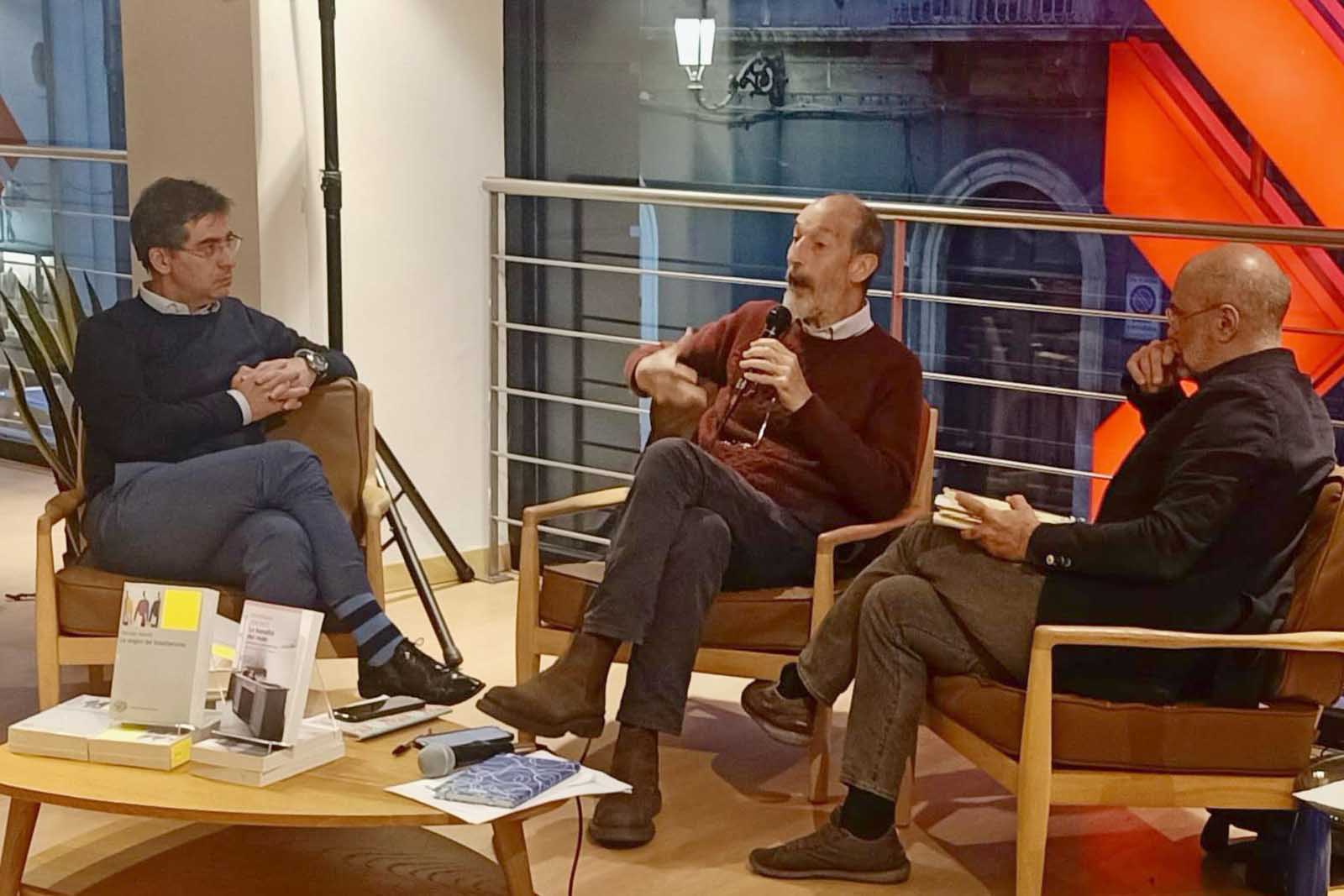Un momento dell’incontro con i docenti relatori presentati dal professor Marco Mazzone