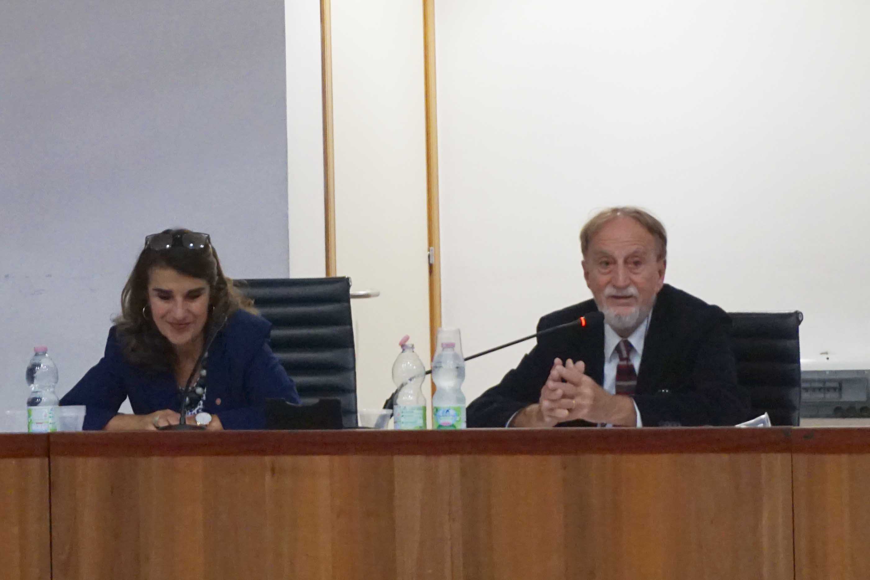 Un momento dell'intervento del prof. Roberto Antonelli