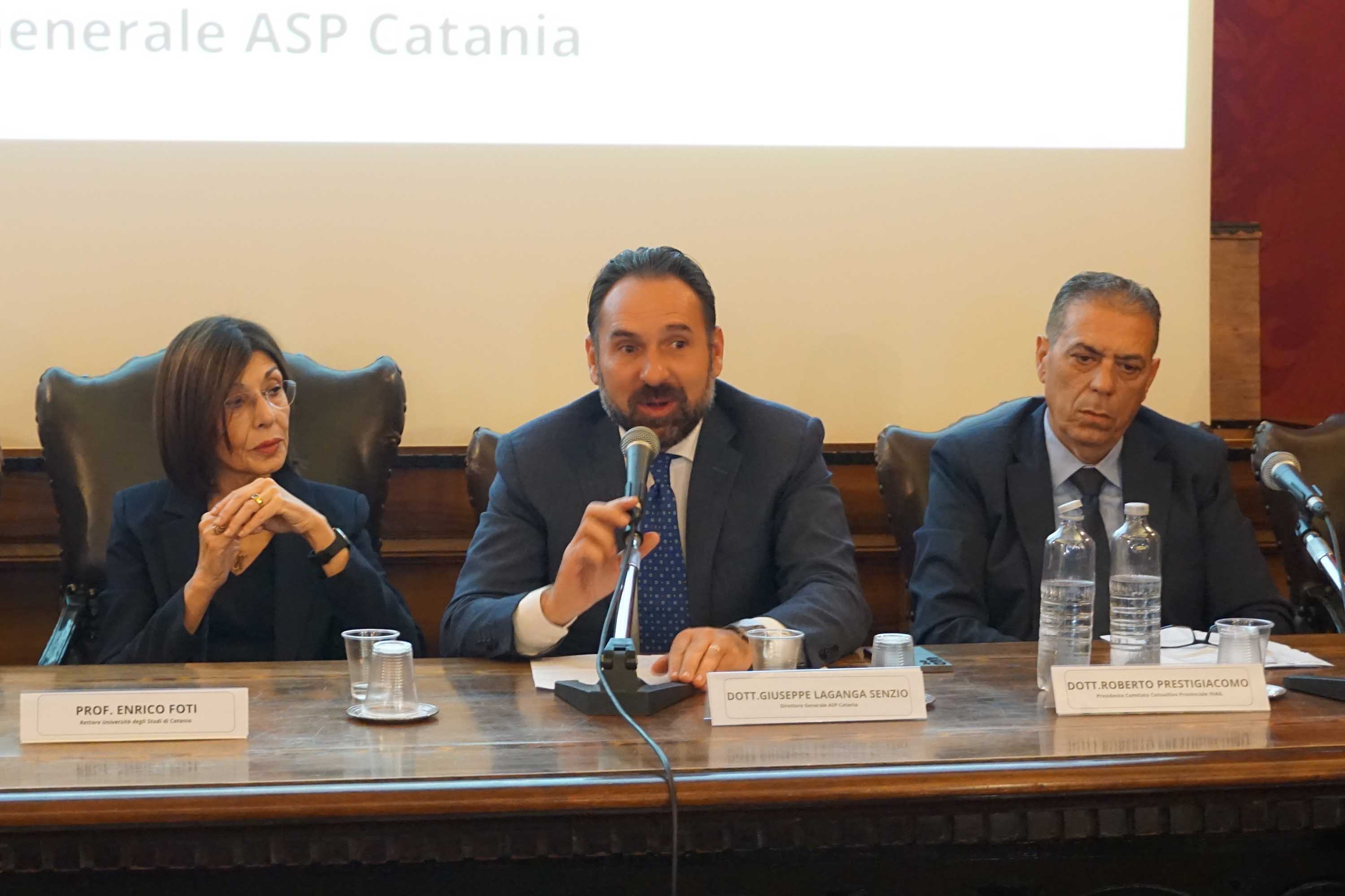 Un momento dell'intervento di Giuseppe Laganga Senzio