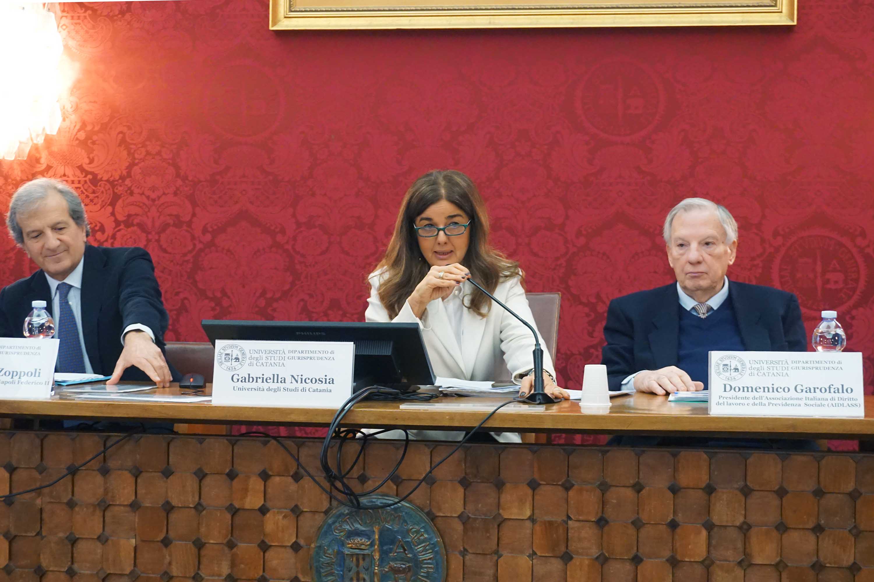 Un momento dell'intervento della prof.ssa Gabriella Nicosia