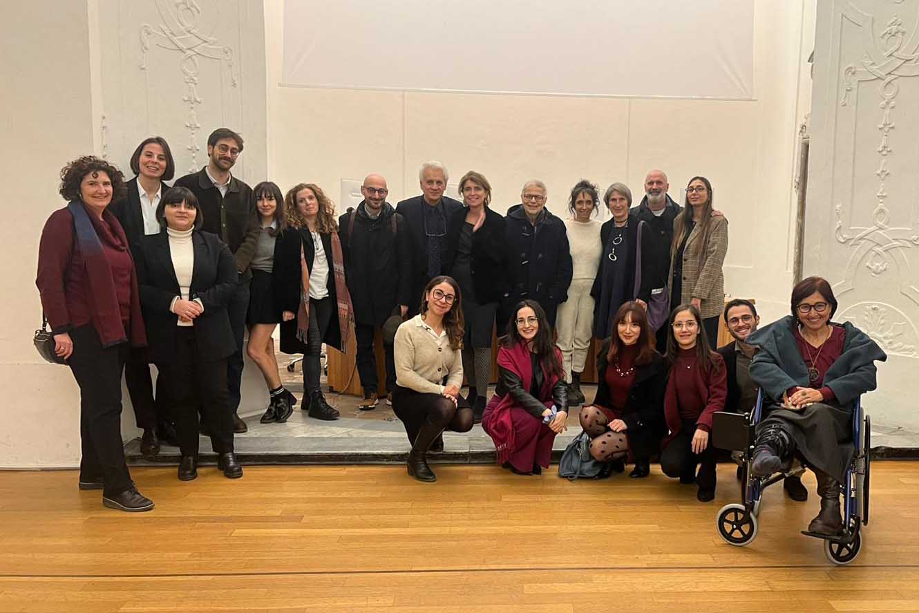 Studiose e studiosi che sono intervenuti al convegno