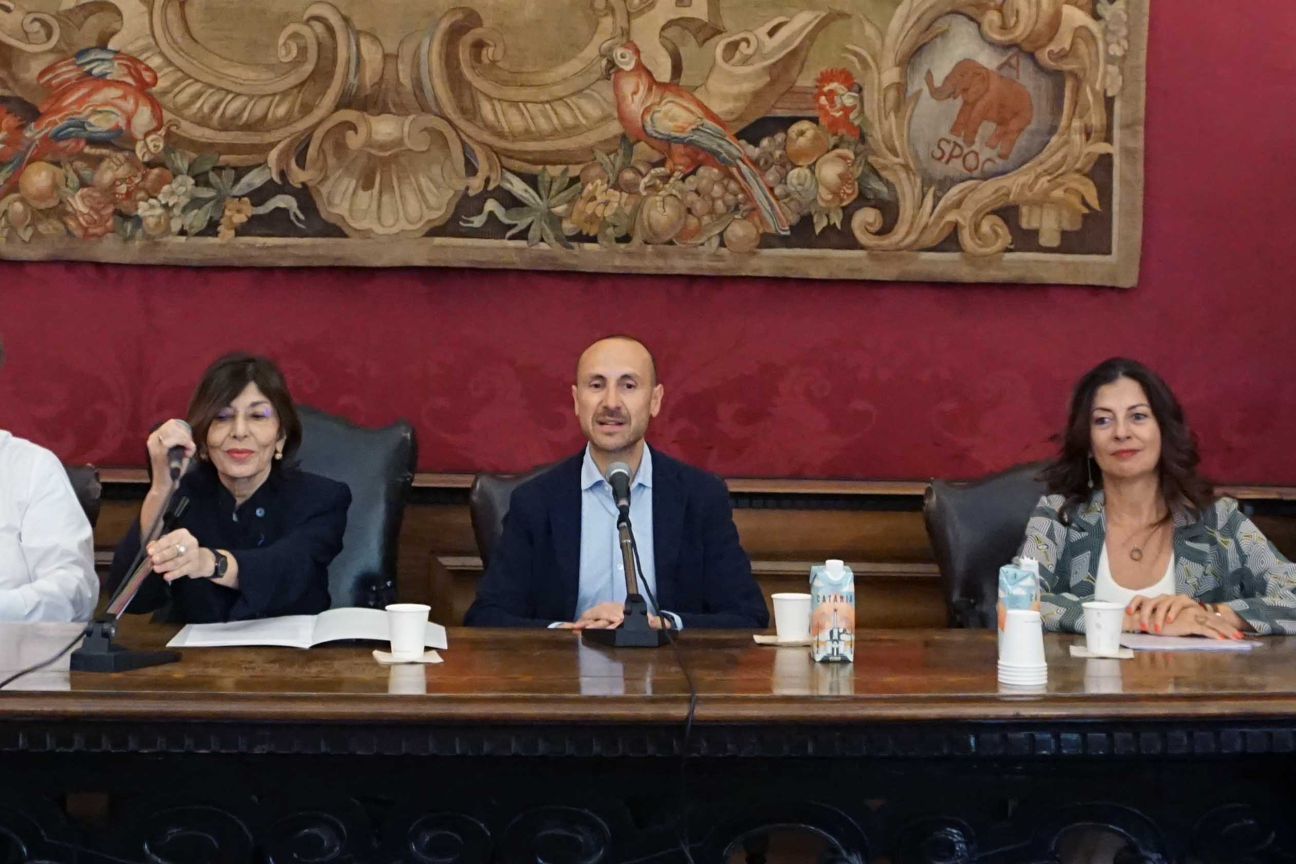 Un momento dell'intervento di Antonio Perdichizzi
