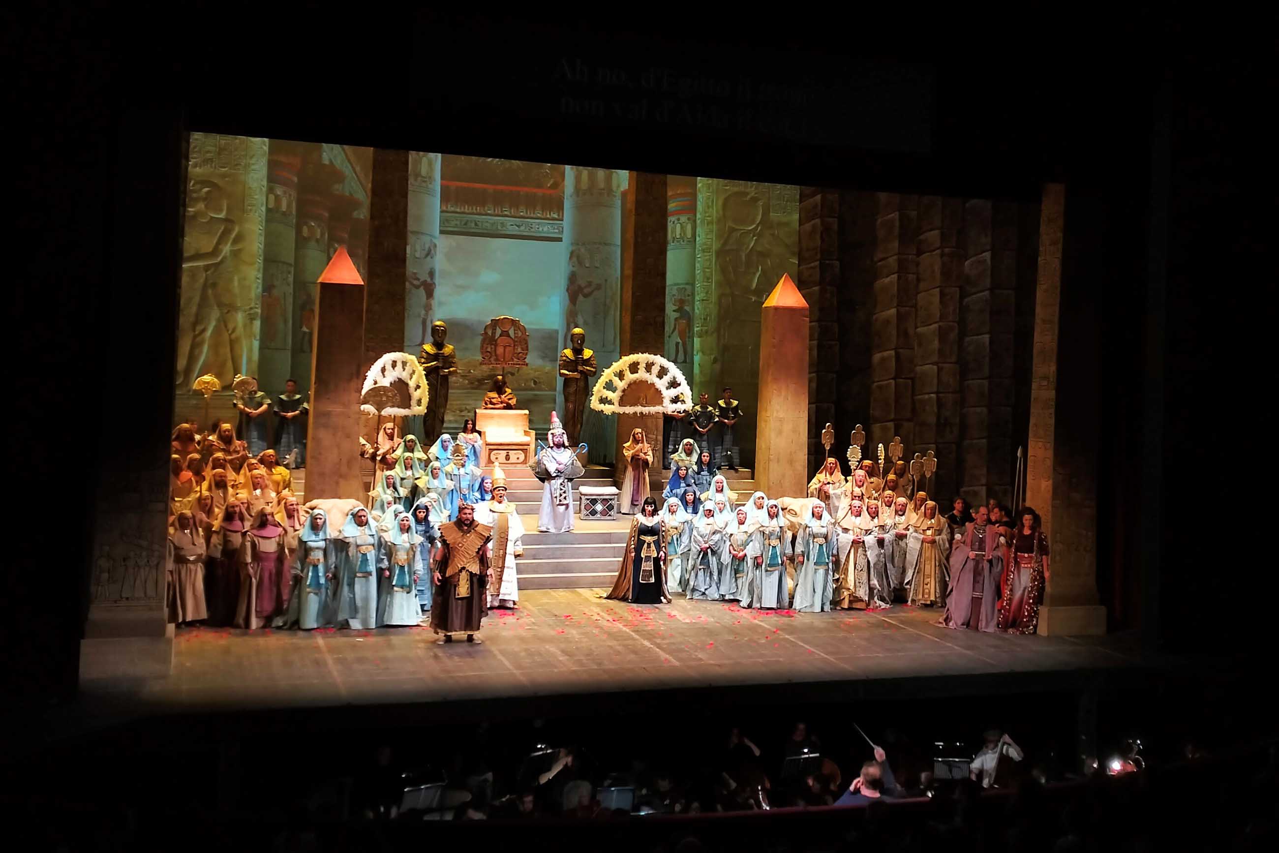Un momento dell'Aida al Teatro Vittorio Emanuele di Messina