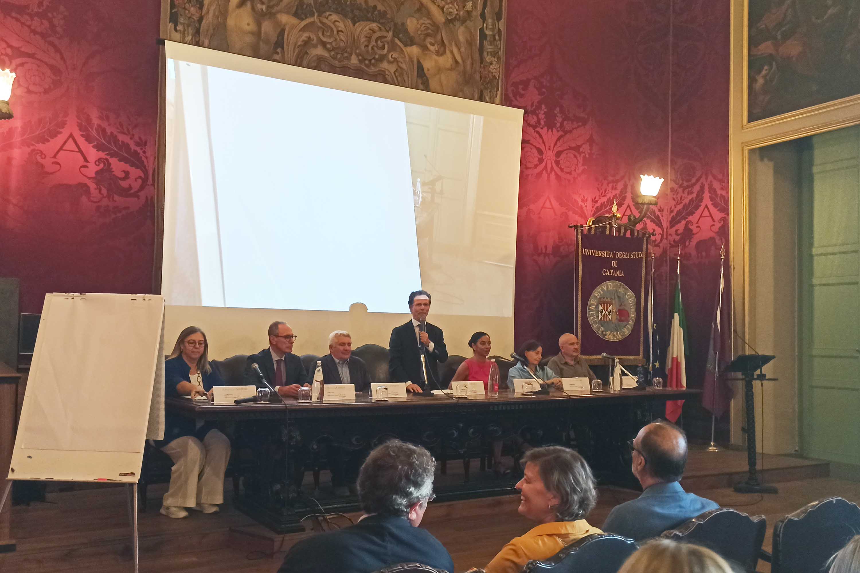 Un momento dell'intervento del rettore Francesco Priolo