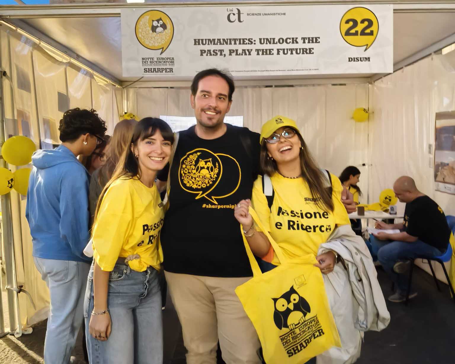 Una parte del team del laboratorio "Catania in playlist"