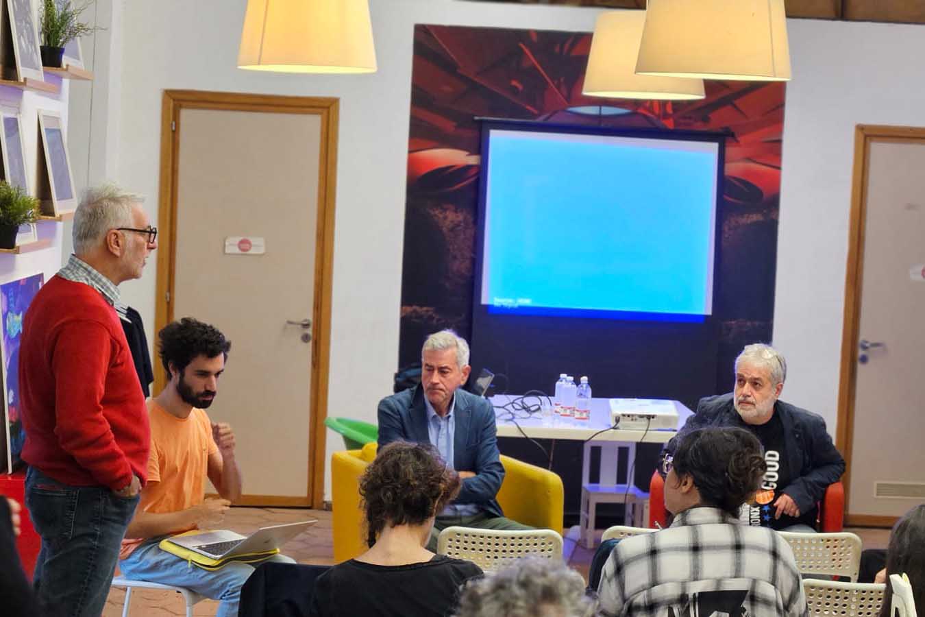 In foto un momento dell’intervento del prof. Alessandro Lutri