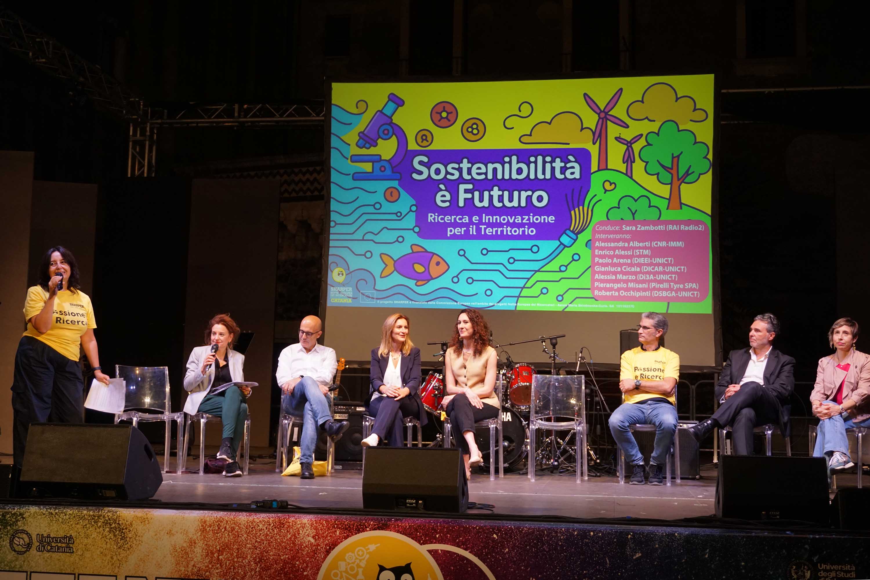 Un momento dell'intervento della professoressa Alessia Tricomi