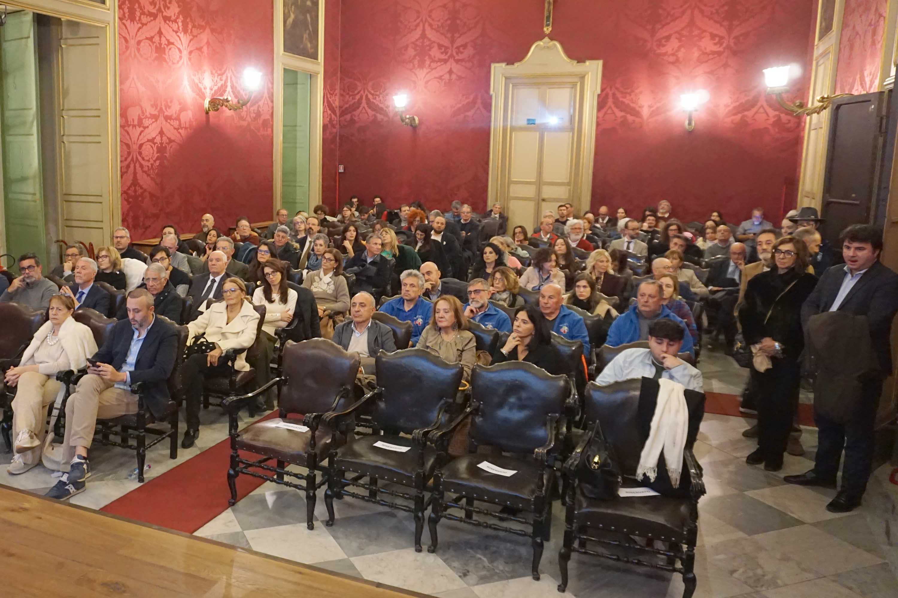 Aula magna gremita in occasione dell'incontro