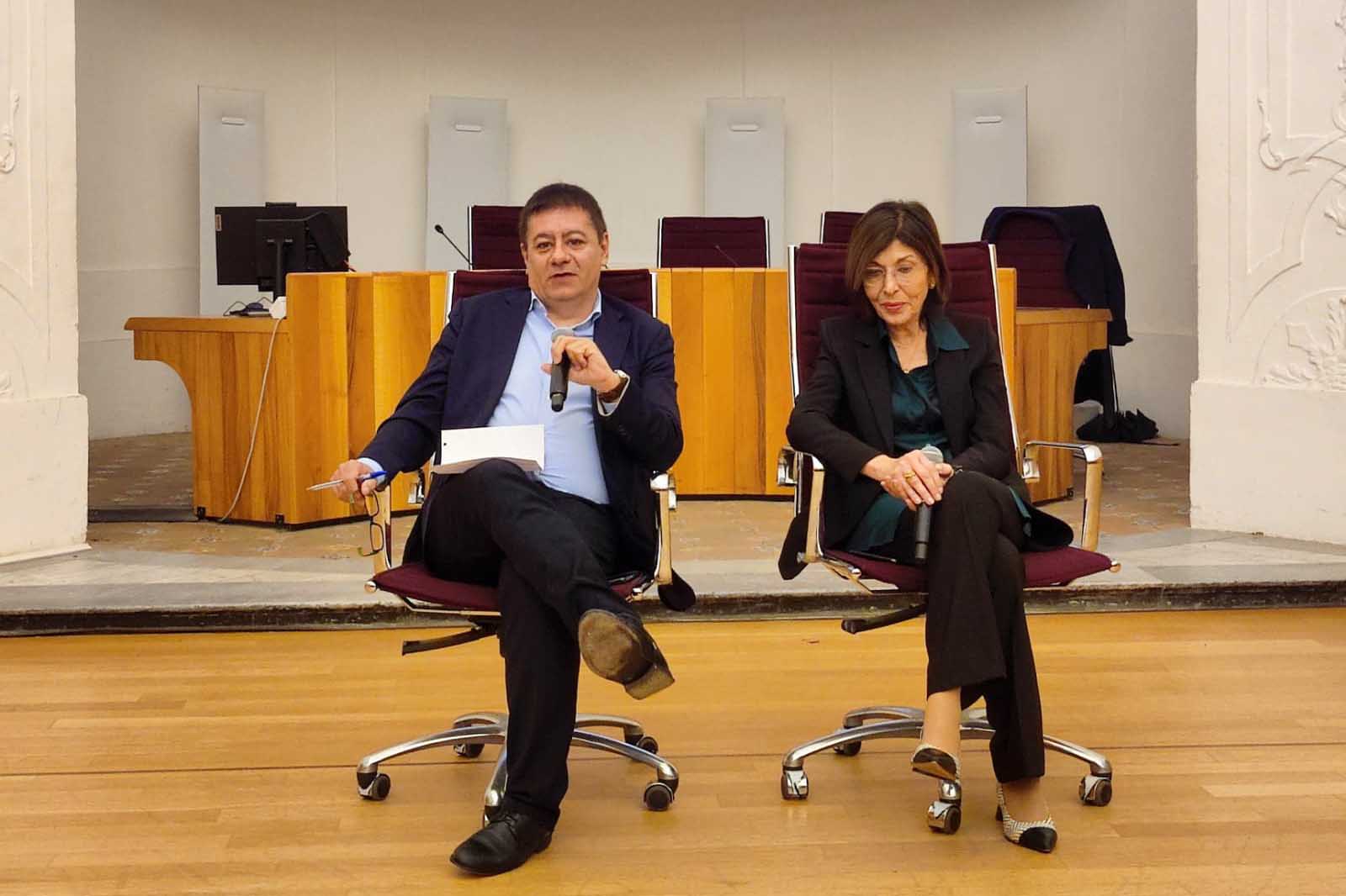 In foto da sinistra i docenti Dario Stazzone e Lina Scalisi