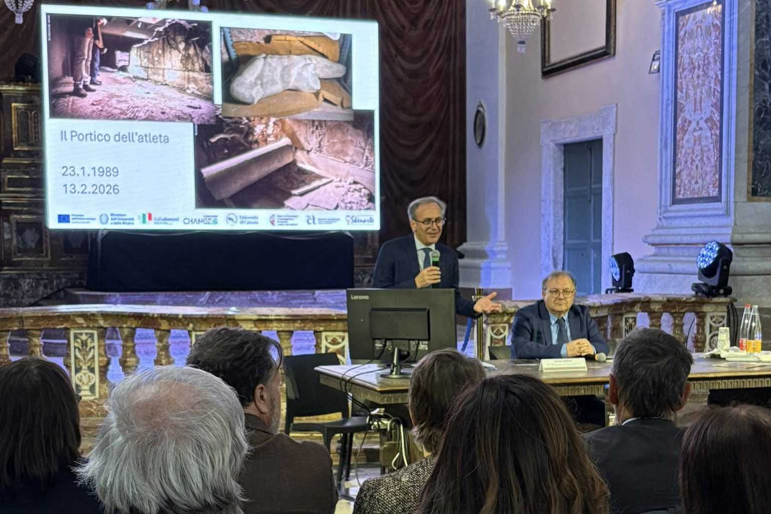 Un momento dell'intervento del prof. Daniele Malfitana