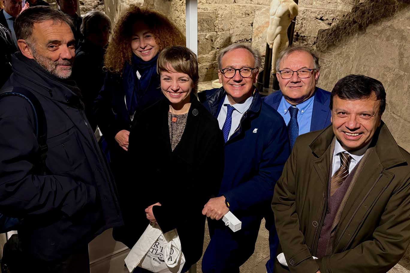 In foto da sinistra Fabrizio Cobis, Valentina Gemignani, Ilaria Manzini, Daniele Malfitana, Giuseppe D'Urso, Maurizio Auteri