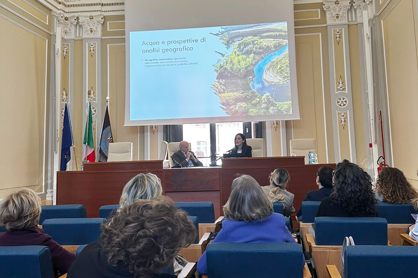 Un momento dell'intervento della prof.ssa Teresa Graziano