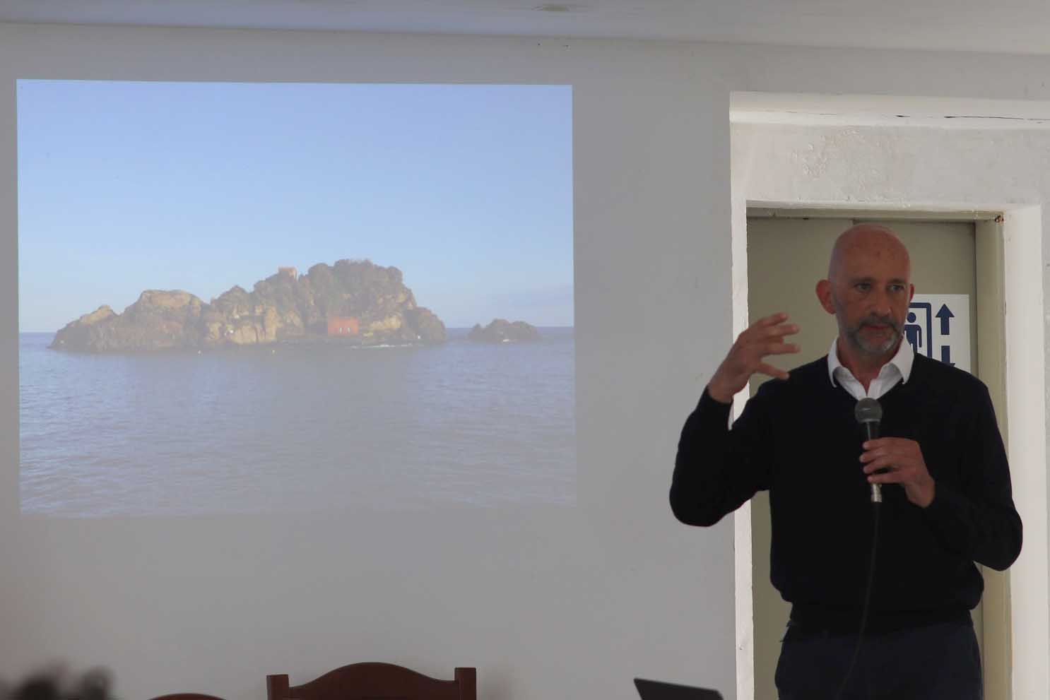 In foto Salvo Costanzo