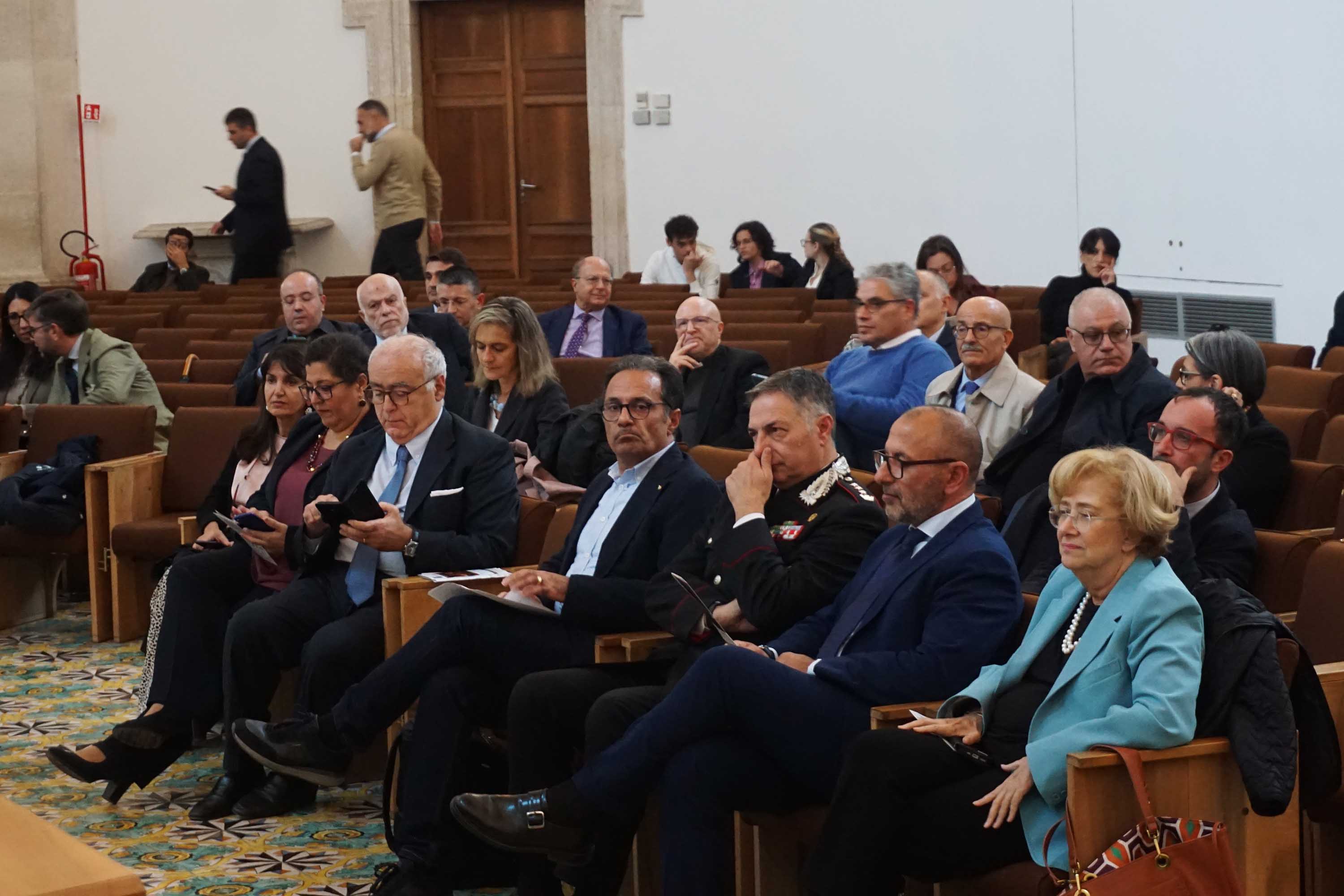 Alcuni rappresentanti delle istituzioni