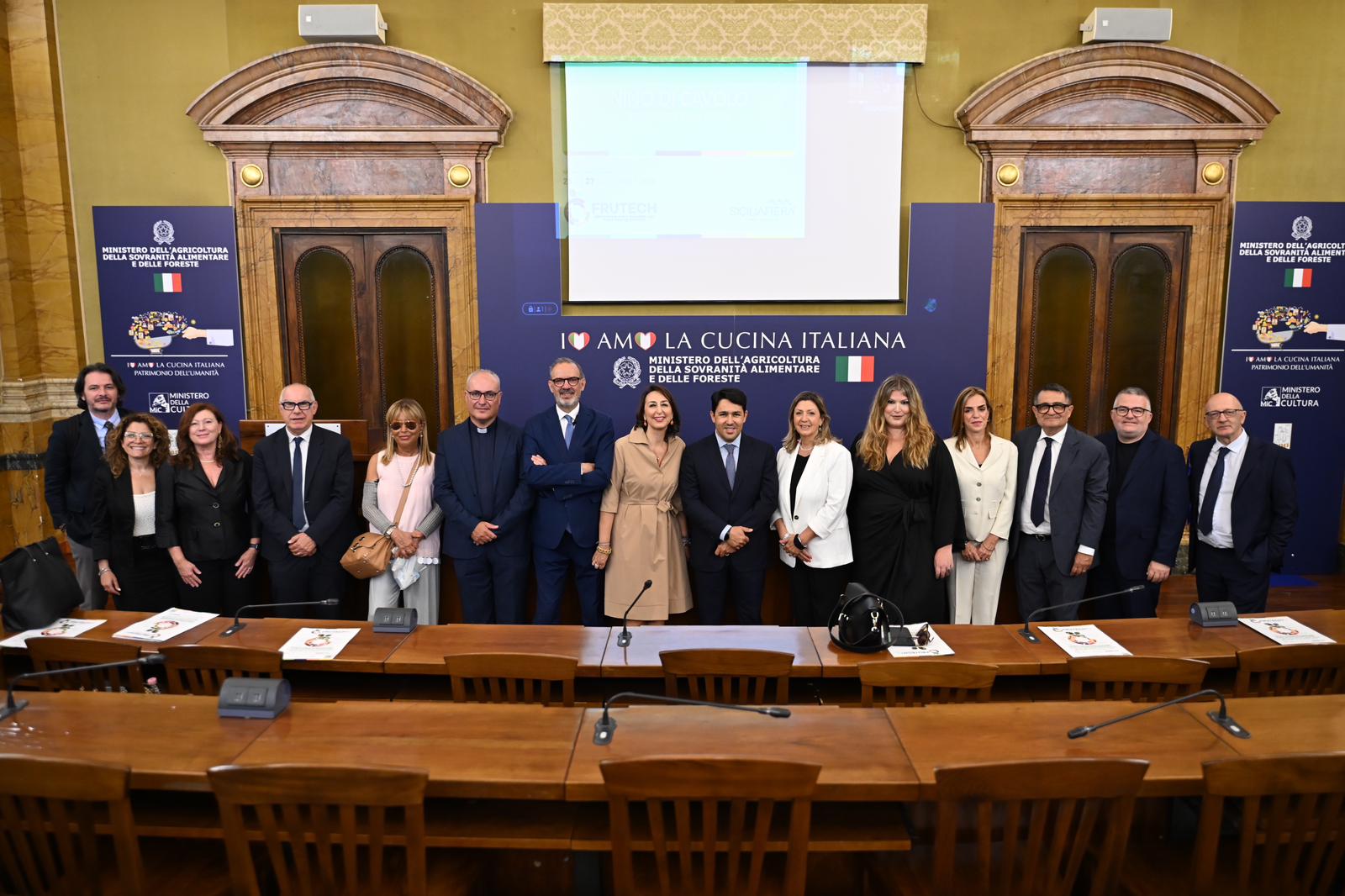 Un momento finale della presentazione di Frutech 2026
