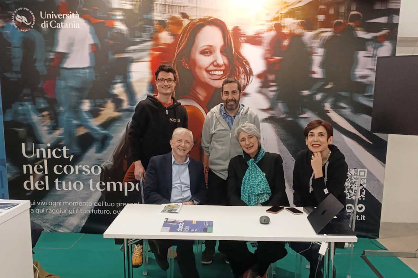 In foto in piedi Angelo Nicosia e Salvatore Ciancitto; seduti Alberto Fichera, Anna Paola Concia e Roberta Piazza
