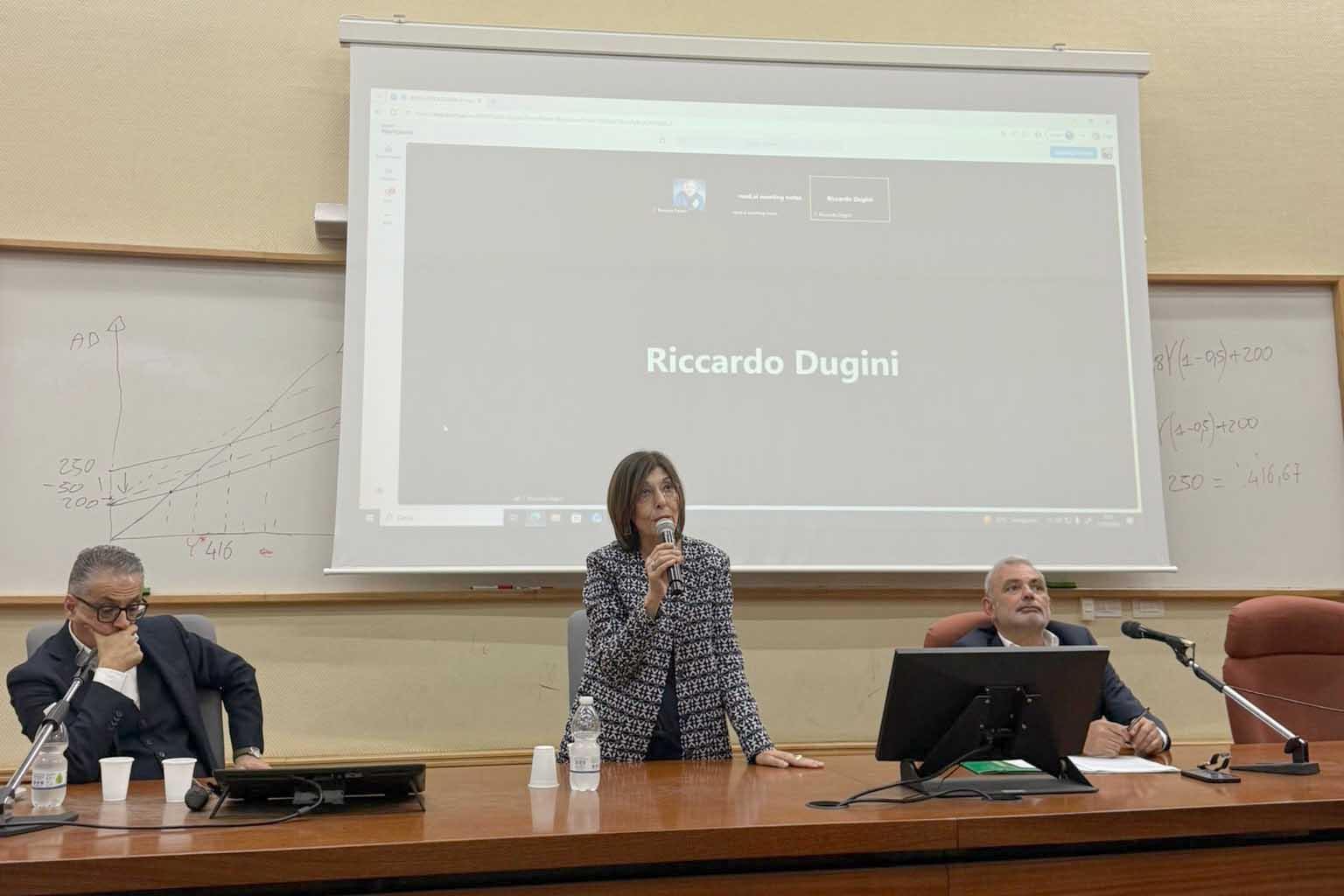 Un momento dell'intervento della prorettrice Lina Scalisi