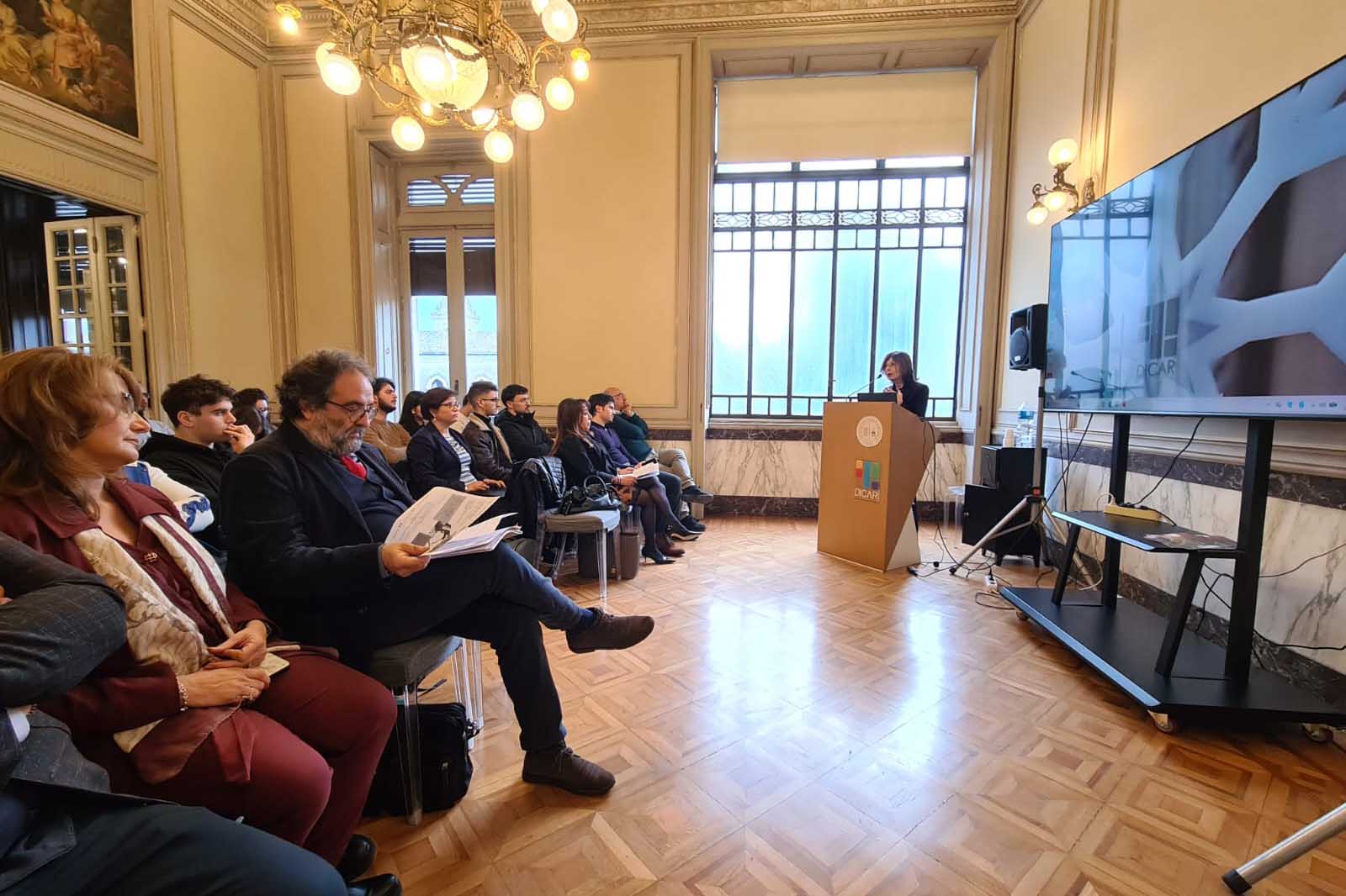 Un momento dell'intervento della prorettrice Lina Scalisi