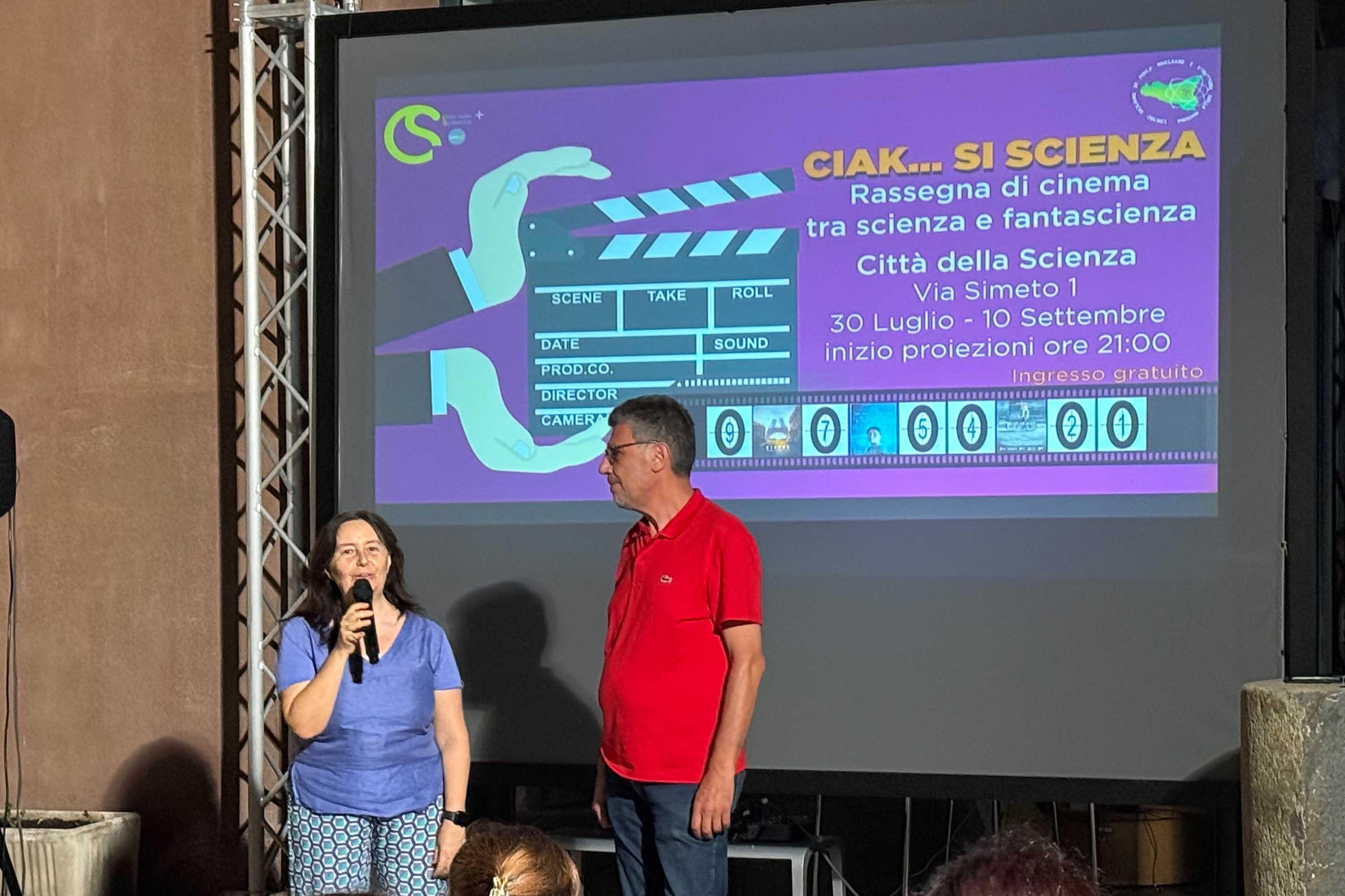 In foto la presentazione della rassegna da parte della prof.ssa Alessia Tricomi