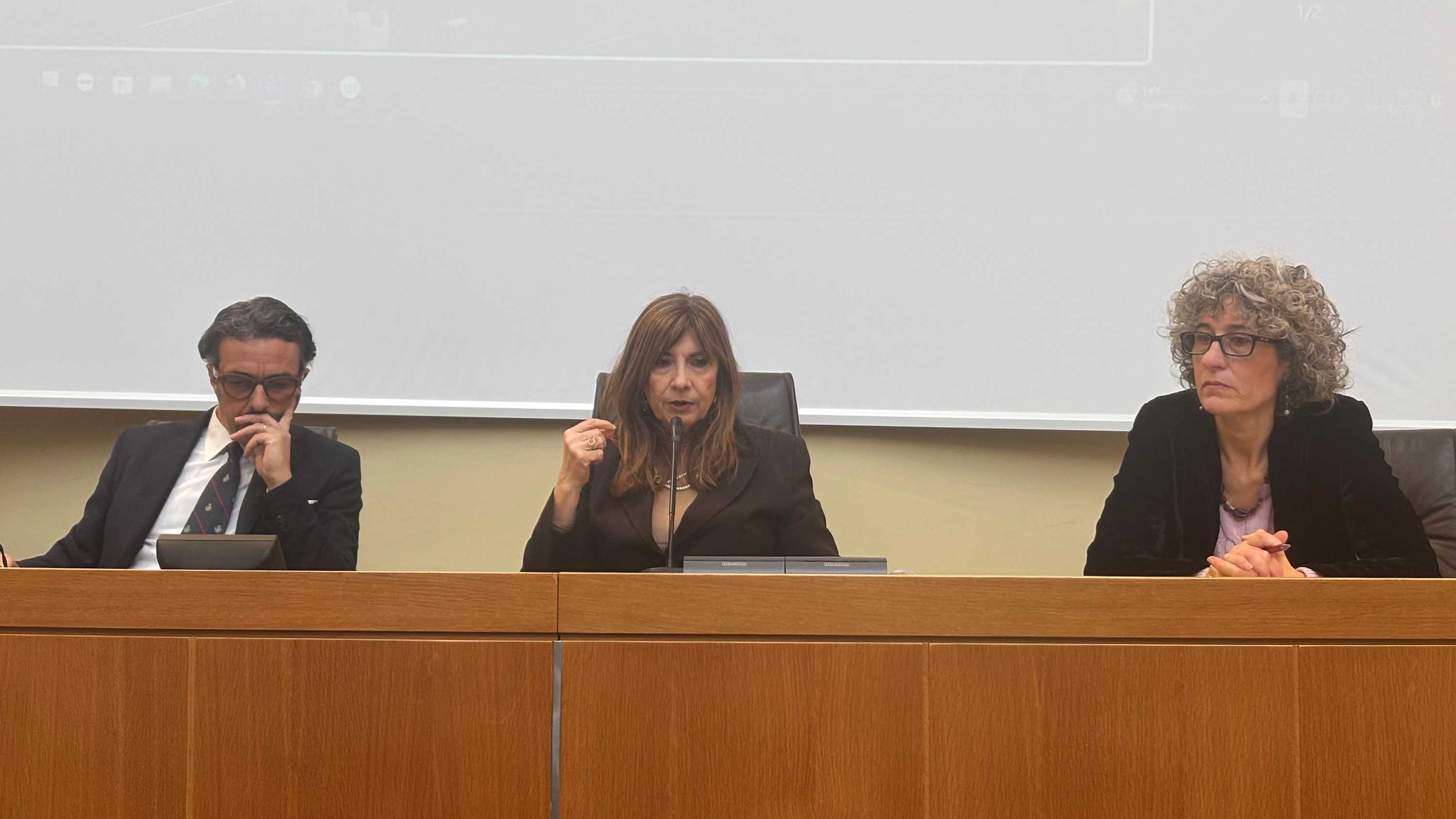 In foto da sinistra Fabio La Rosa, Adriana Ciancio e Camilla Buzzacchi