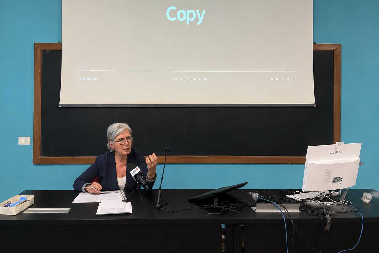 Un momento dell'intervento della prof.ssa Tiziana Cuccia